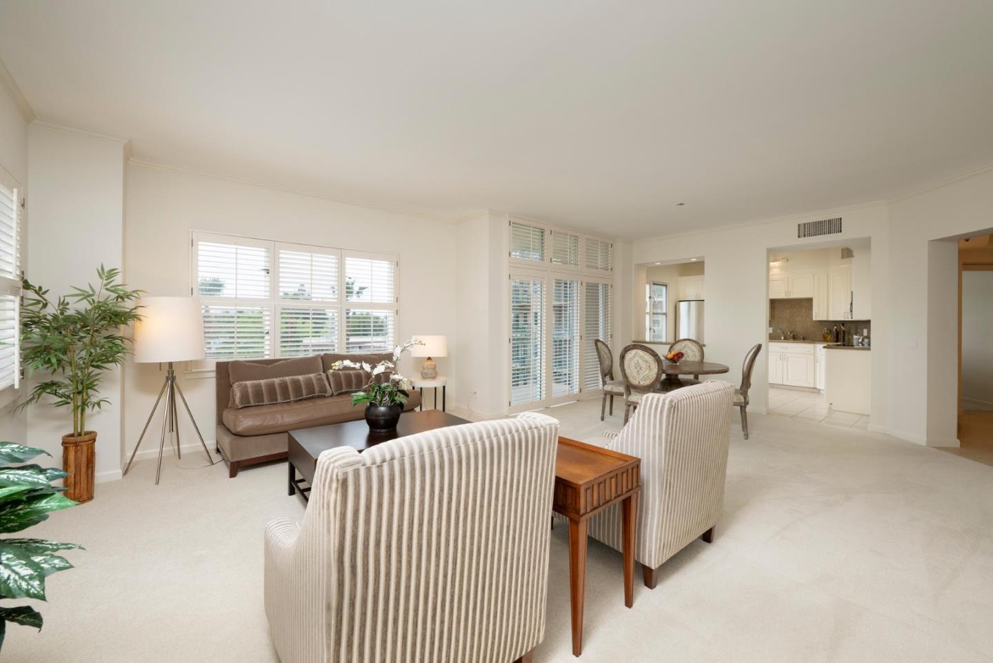 Detail Gallery Image 4 of 15 For 1 Baldwin Ave #517,  San Mateo,  CA 94401 - 2 Beds | 2 Baths