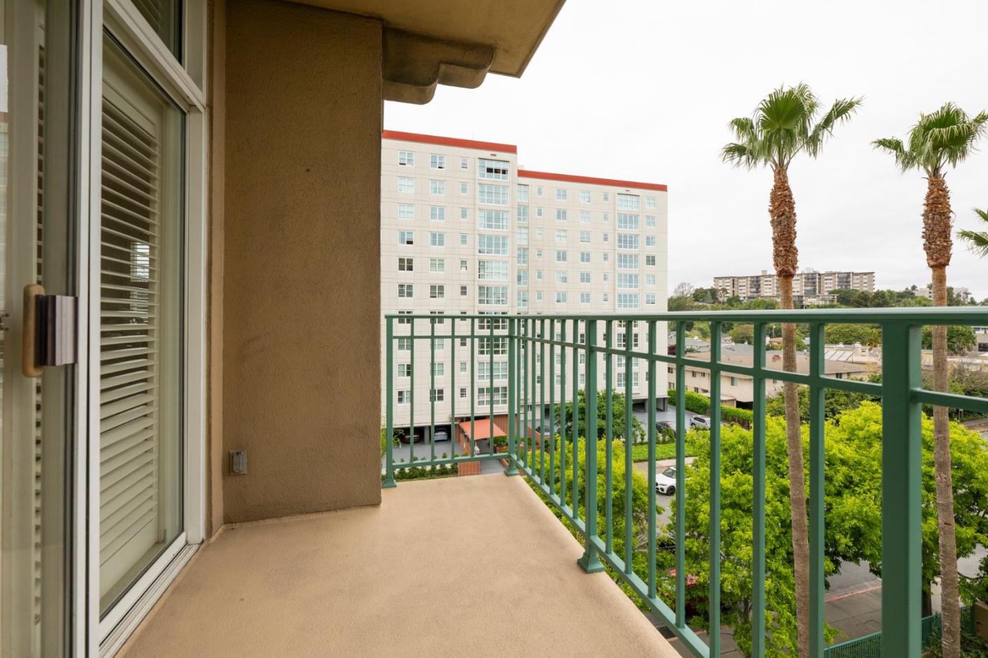 Detail Gallery Image 7 of 10 For 1 Baldwin Ave #517,  San Mateo,  CA 94401 - 2 Beds | 2 Baths