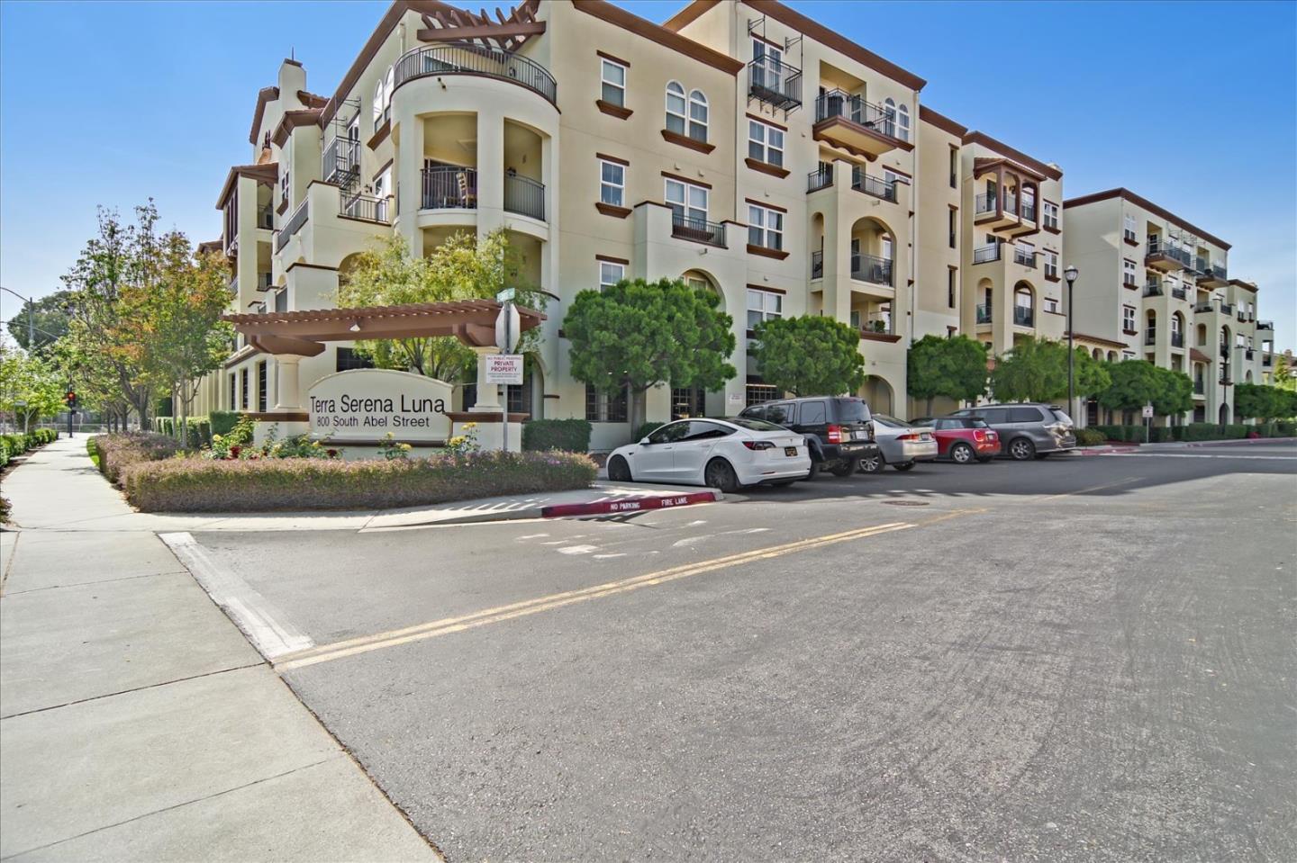 Detail Gallery Image 1 of 1 For 800 S Abel St #526,  Milpitas,  CA 95035 - 2 Beds | 2 Baths