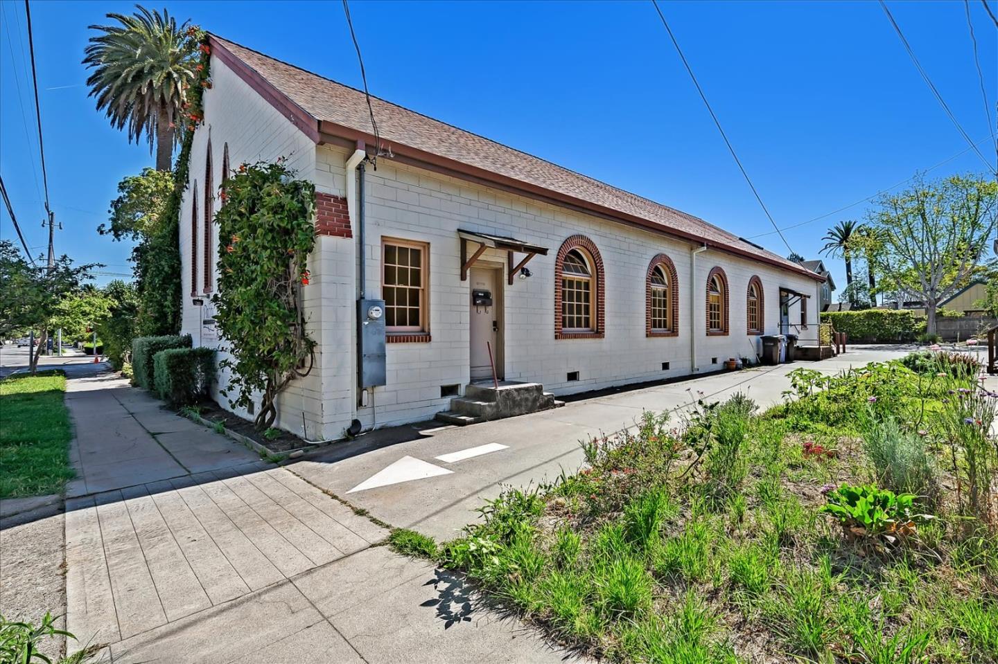 Detail Gallery Image 4 of 58 For 1307-1313 Seabright Ave, Santa Cruz,  CA 95062 - – Beds | – Baths