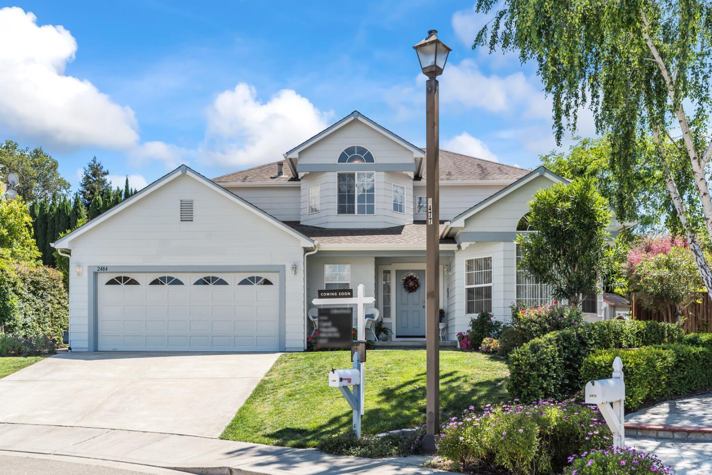 Detail Gallery Image 1 of 1 For 2484 Centennial Ln, Hayward,  CA 94541 - 4 Beds | 2/1 Baths