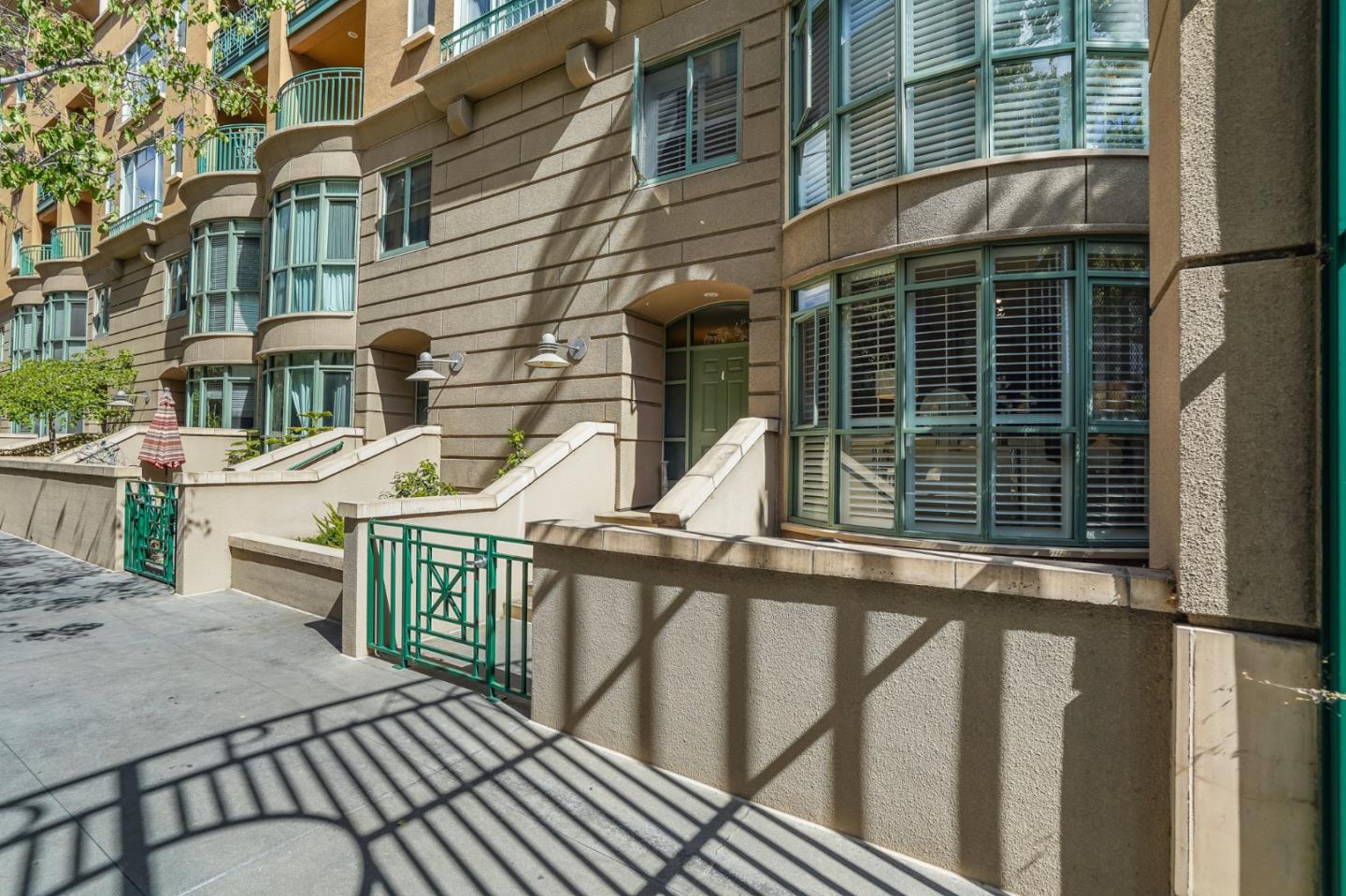 Detail Gallery Image 1 of 1 For 144 S 3rd St #138,  San Jose,  CA 95112 - 2 Beds | 2/1 Baths