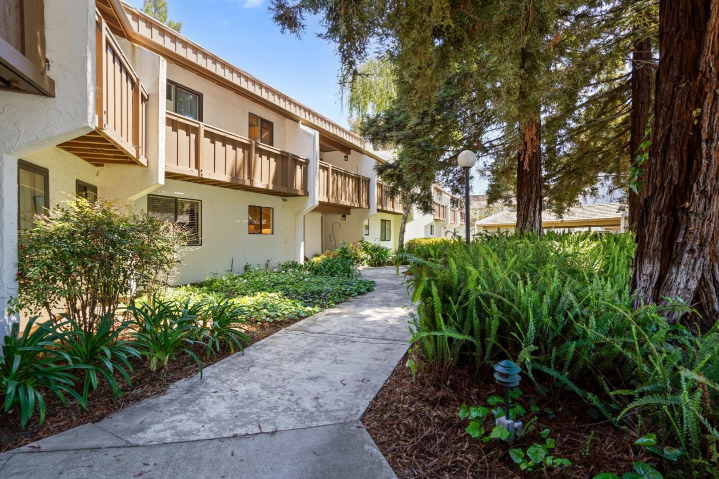 Detail Gallery Image 1 of 1 For 2201 Monroe St #705,  Santa Clara,  CA 95050 - 2 Beds | 1 Baths