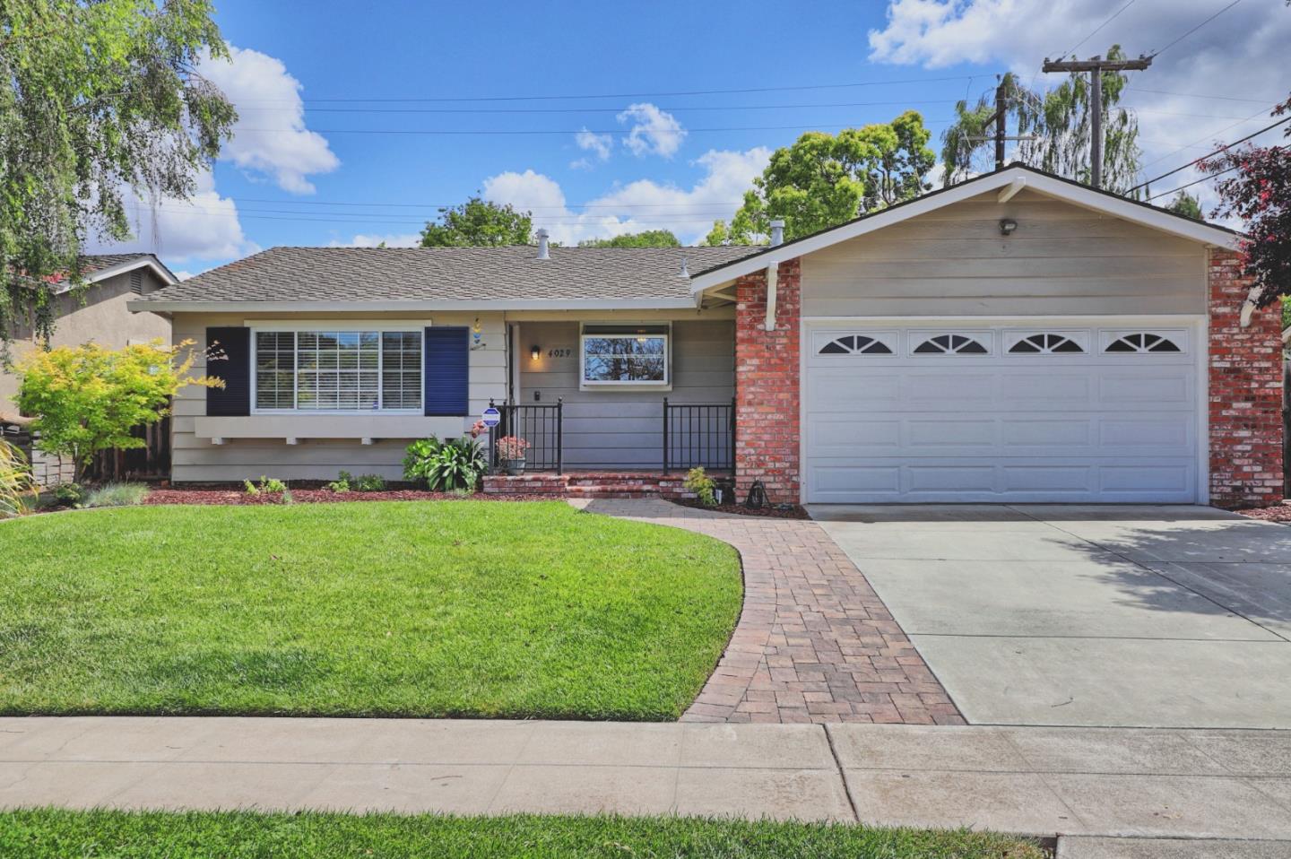 Detail Gallery Image 1 of 1 For 4029 Briarglen Dr, San Jose,  CA 95118 - 3 Beds | 2 Baths