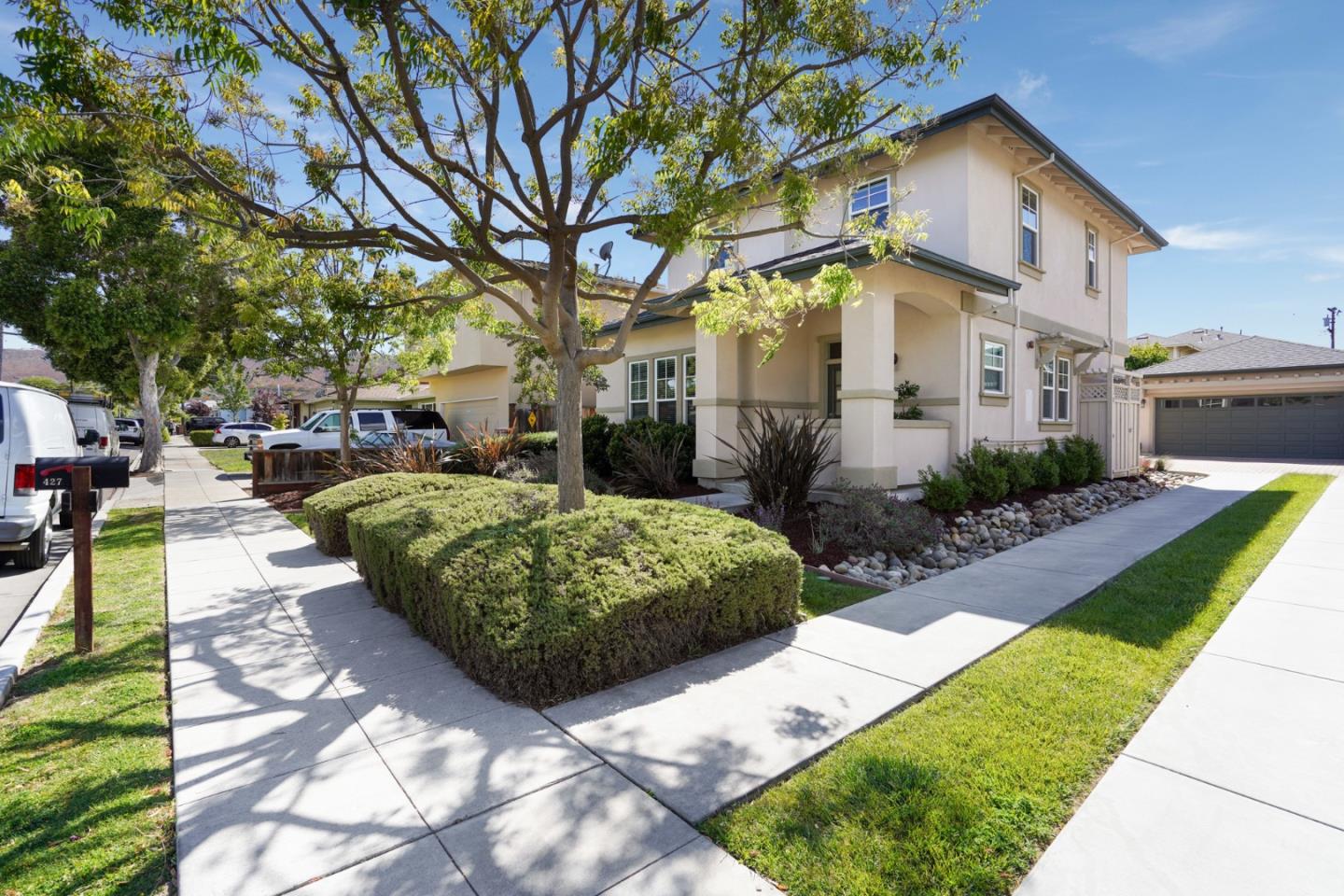 Detail Gallery Image 1 of 1 For 427 S Bayview Ave, Sunnyvale,  CA 94086 - 4 Beds | 2/1 Baths