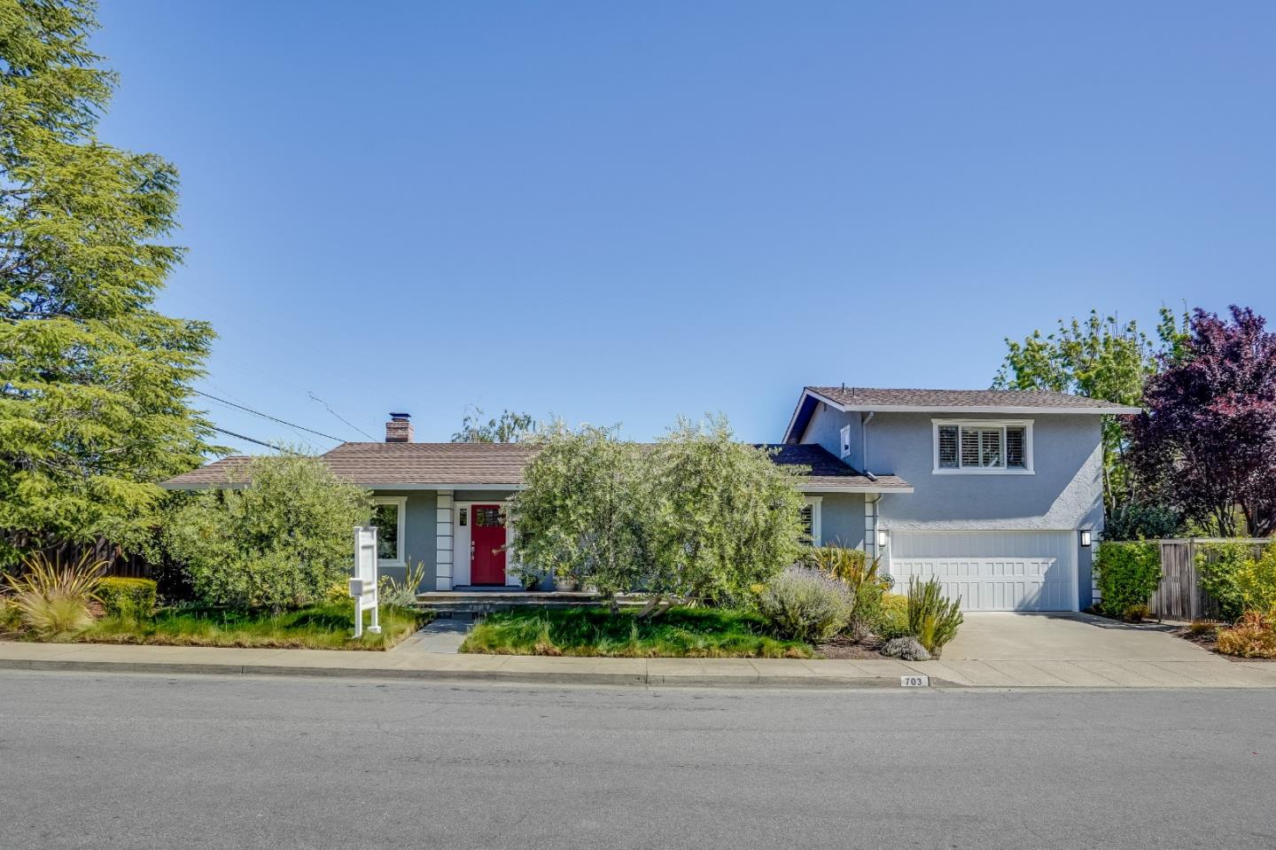 Detail Gallery Image 1 of 1 For 703 Barbour Dr, Redwood City,  CA 94062 - 3 Beds | 2/1 Baths