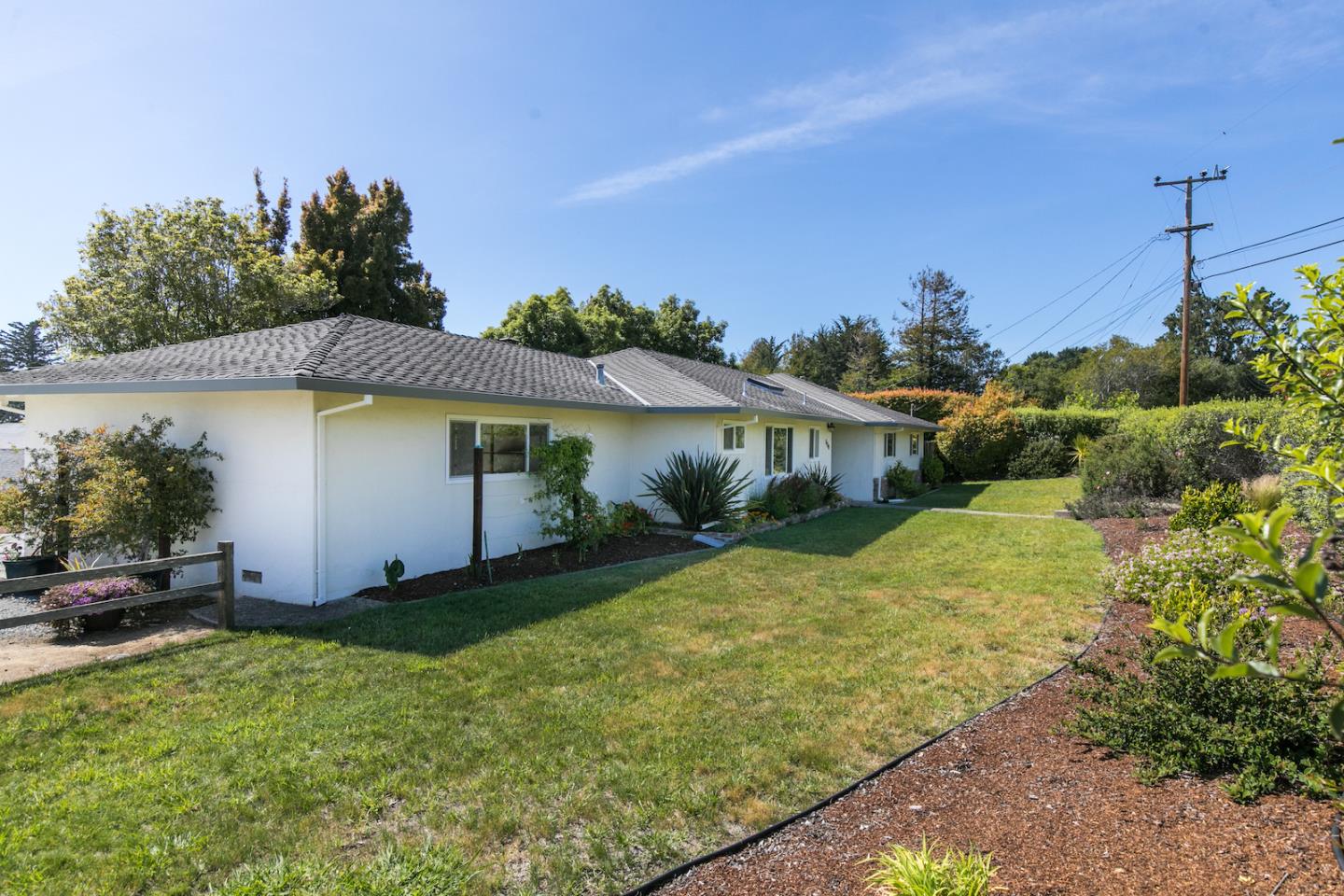 Detail Gallery Image 1 of 1 For 880 Pinehurst Dr, Aptos,  CA 95003 - 3 Beds | 2 Baths