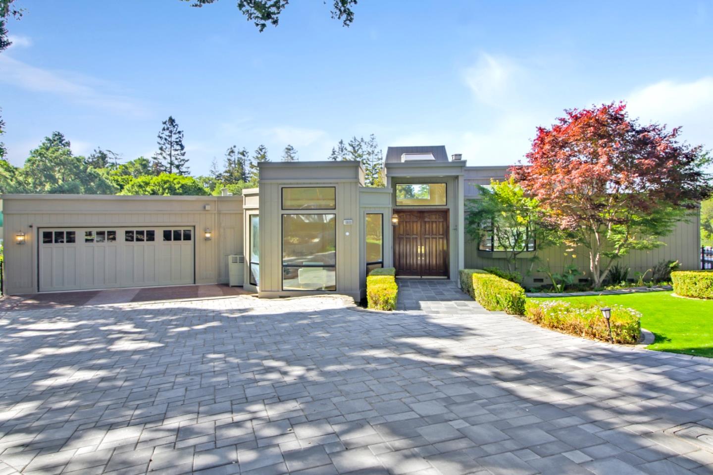 Detail Gallery Image 1 of 1 For 10600 Chardonnay Ln, Los Altos Hills,  CA 94024 - 4 Beds | 3/1 Baths