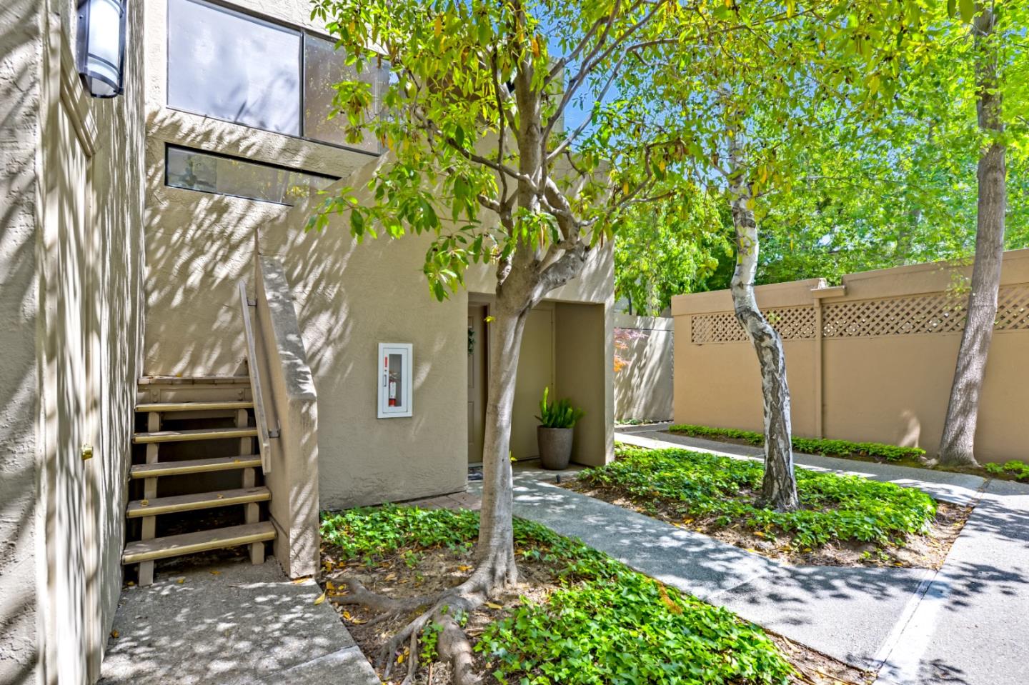 Detail Gallery Image 1 of 1 For 1919 Alameda De Las Pulgas #47,  San Mateo,  CA 94403 - 2 Beds | 1 Baths