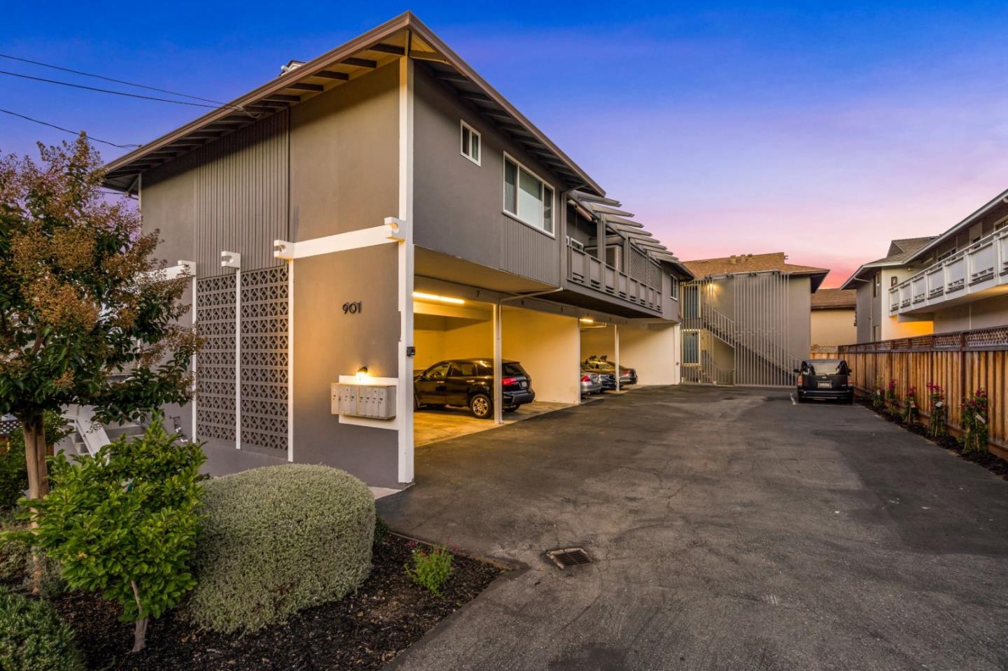 Detail Gallery Image 1 of 1 For 901 Hill St, Belmont,  CA 94002 - – Beds | – Baths