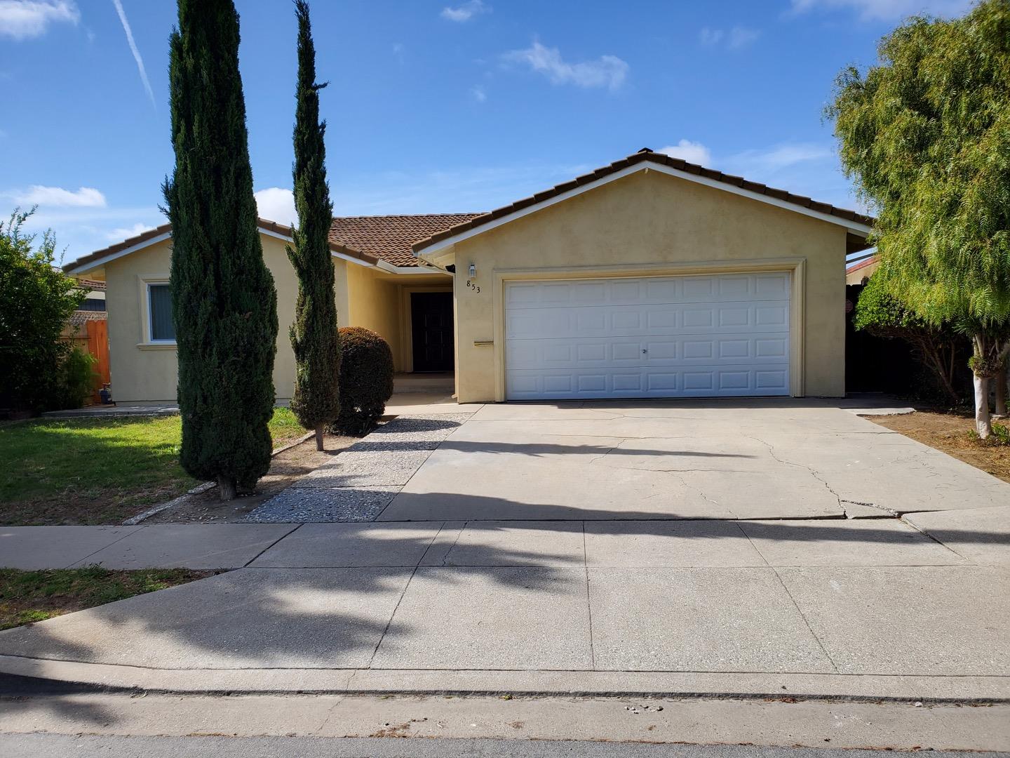 Detail Gallery Image 1 of 1 For 853 N Madeira Ave, Salinas,  CA 93905 - 3 Beds | 2 Baths