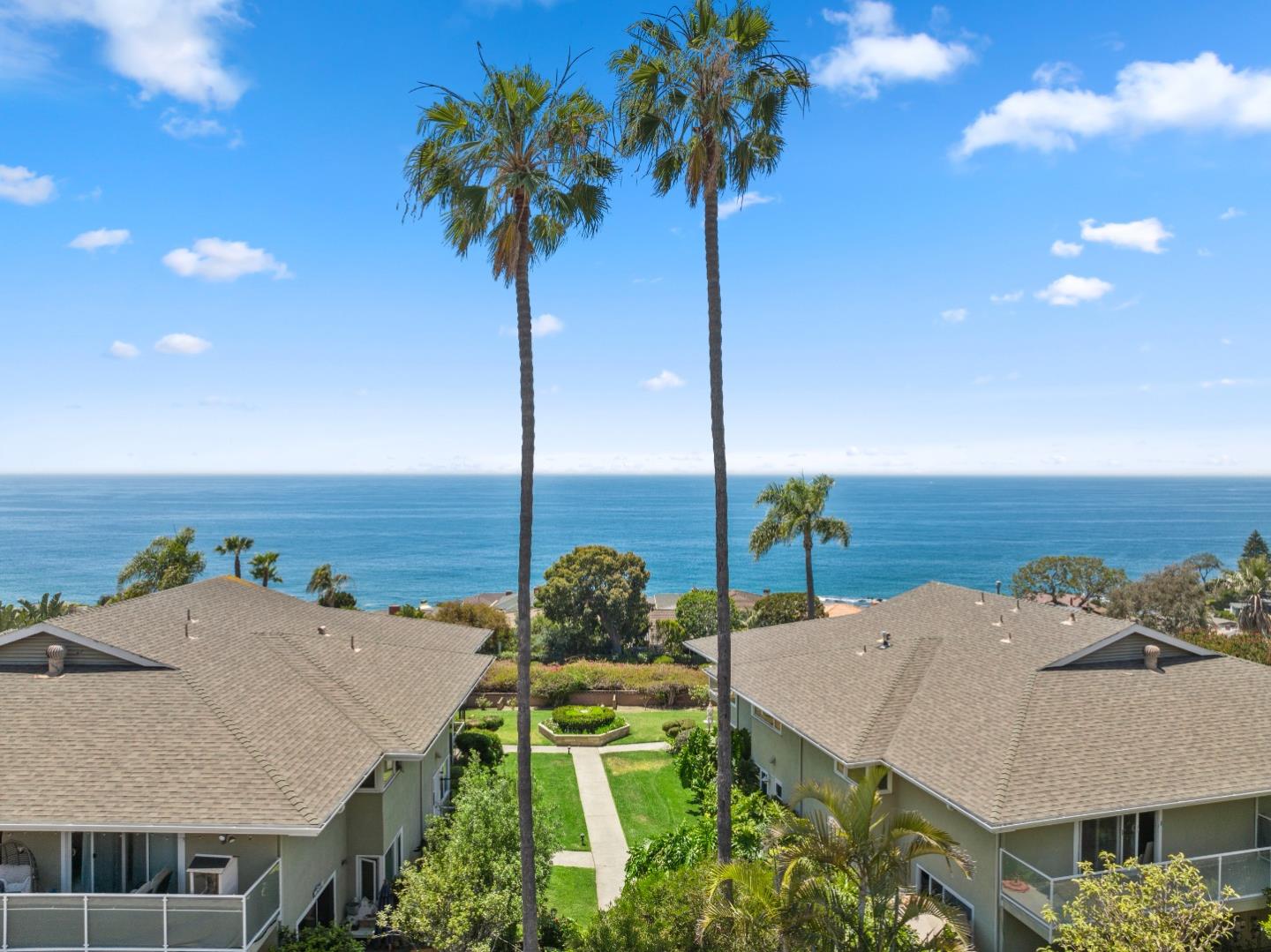 Detail Gallery Image 1 of 1 For 30502 Coast Hwy #A4,  Laguna Beach,  CA 92651 - 2 Beds | 2 Baths