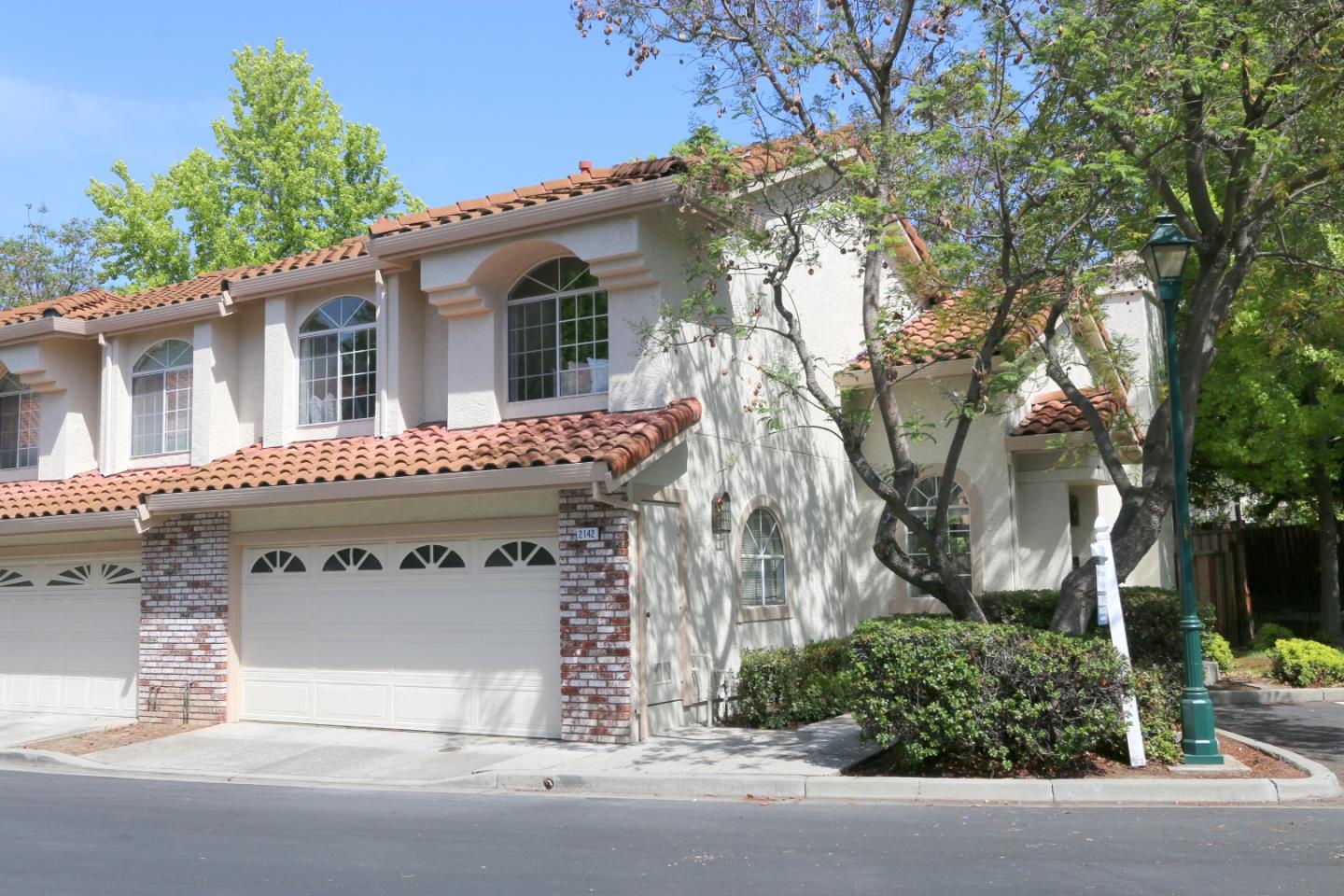 Detail Gallery Image 1 of 1 For 2142 Calle Vista Verde, Milpitas,  CA 95035 - 3 Beds | 2/1 Baths