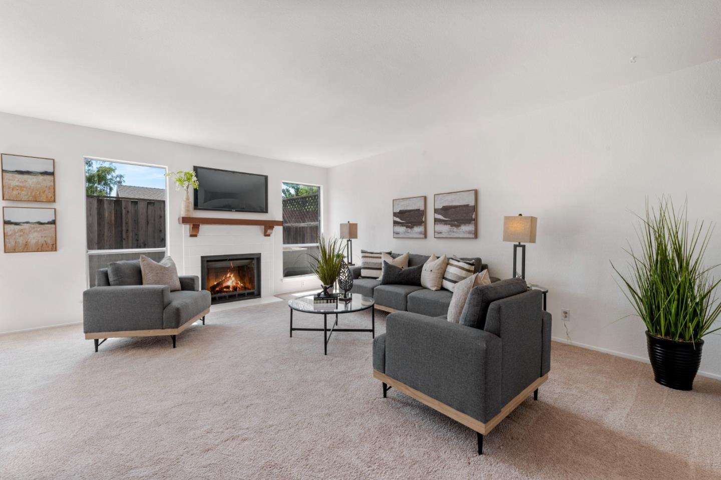 Detail Gallery Image 1 of 1 For 971 Branham Ln, San Jose,  CA 95136 - 3 Beds | 2/1 Baths