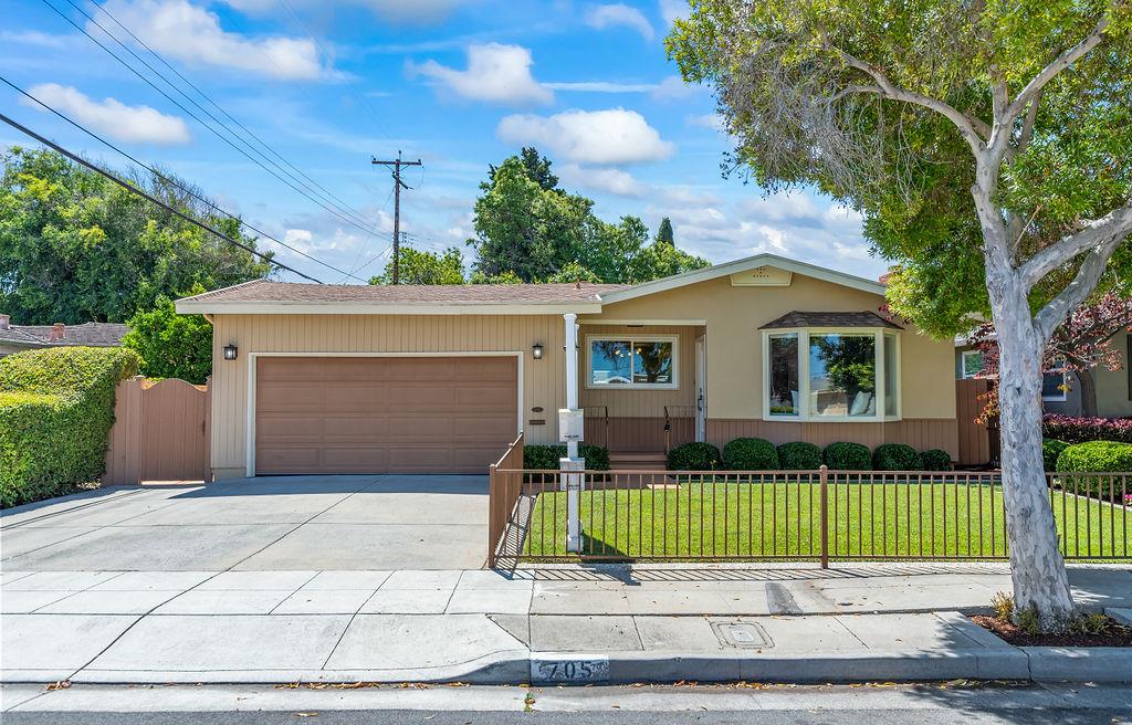 Detail Gallery Image 1 of 1 For 705 Santa Rita St, Sunnyvale,  CA 94085 - 3 Beds | 2 Baths