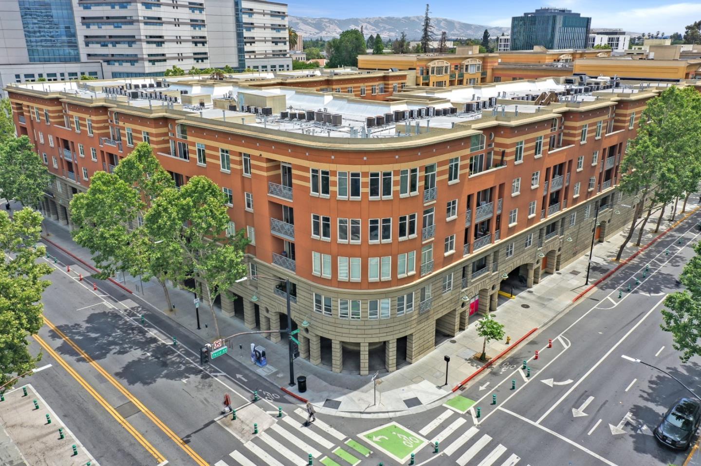 Detail Gallery Image 1 of 1 For 130 E San Fernando St #510,  San Jose,  CA 95112 - 2 Beds | 2 Baths