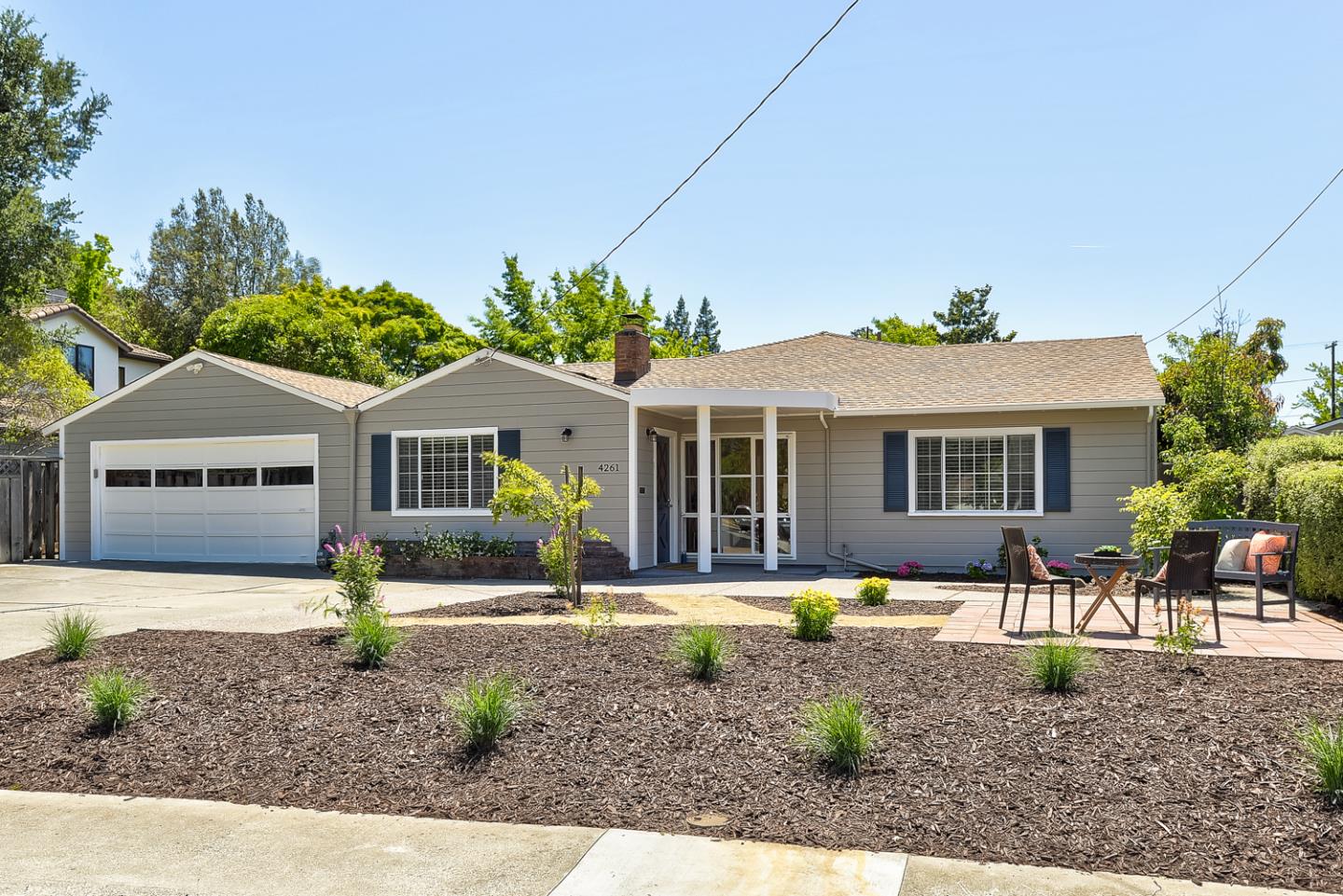 Detail Gallery Image 1 of 1 For 4261 Suzanne Dr, Palo Alto,  CA 94306 - 3 Beds | 2 Baths