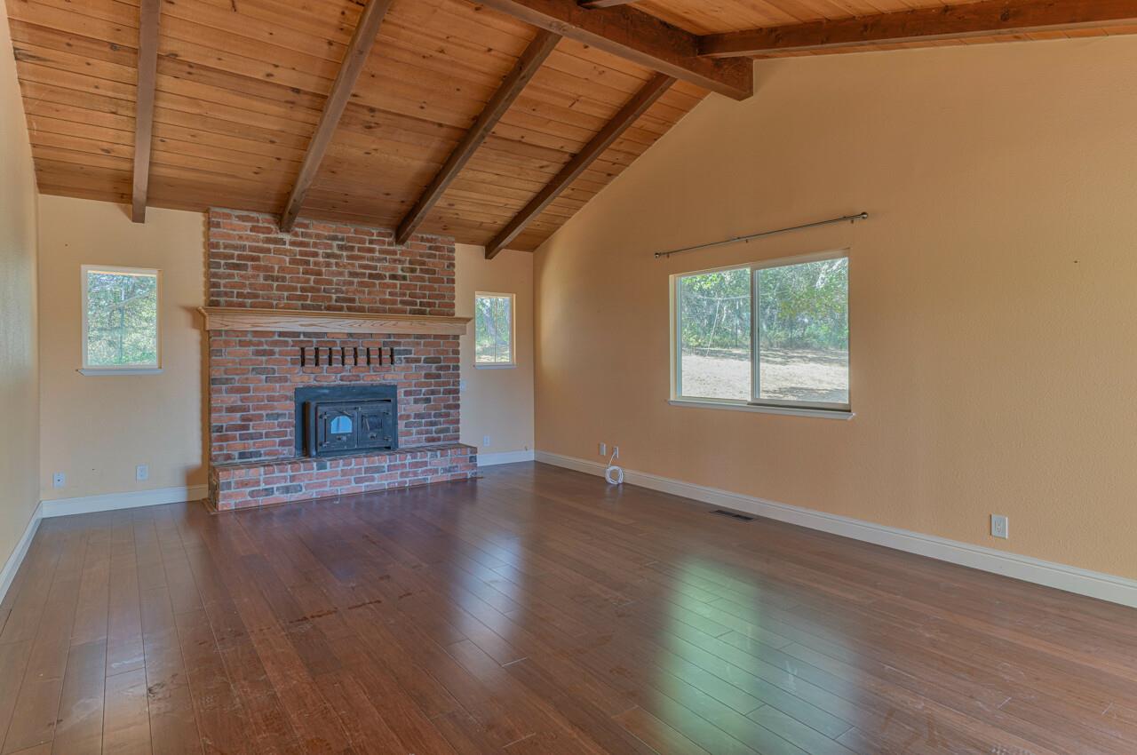 Detail Gallery Image 23 of 51 For 570 Echo Valley Rd, Salinas,  CA 93907 - 3 Beds | 2 Baths