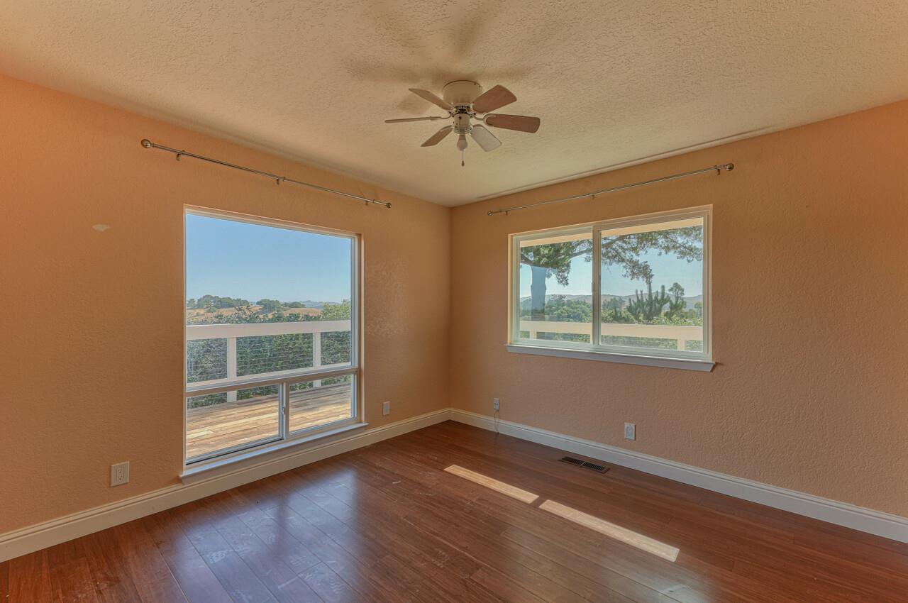 Detail Gallery Image 32 of 51 For 570 Echo Valley Rd, Salinas,  CA 93907 - 3 Beds | 2 Baths