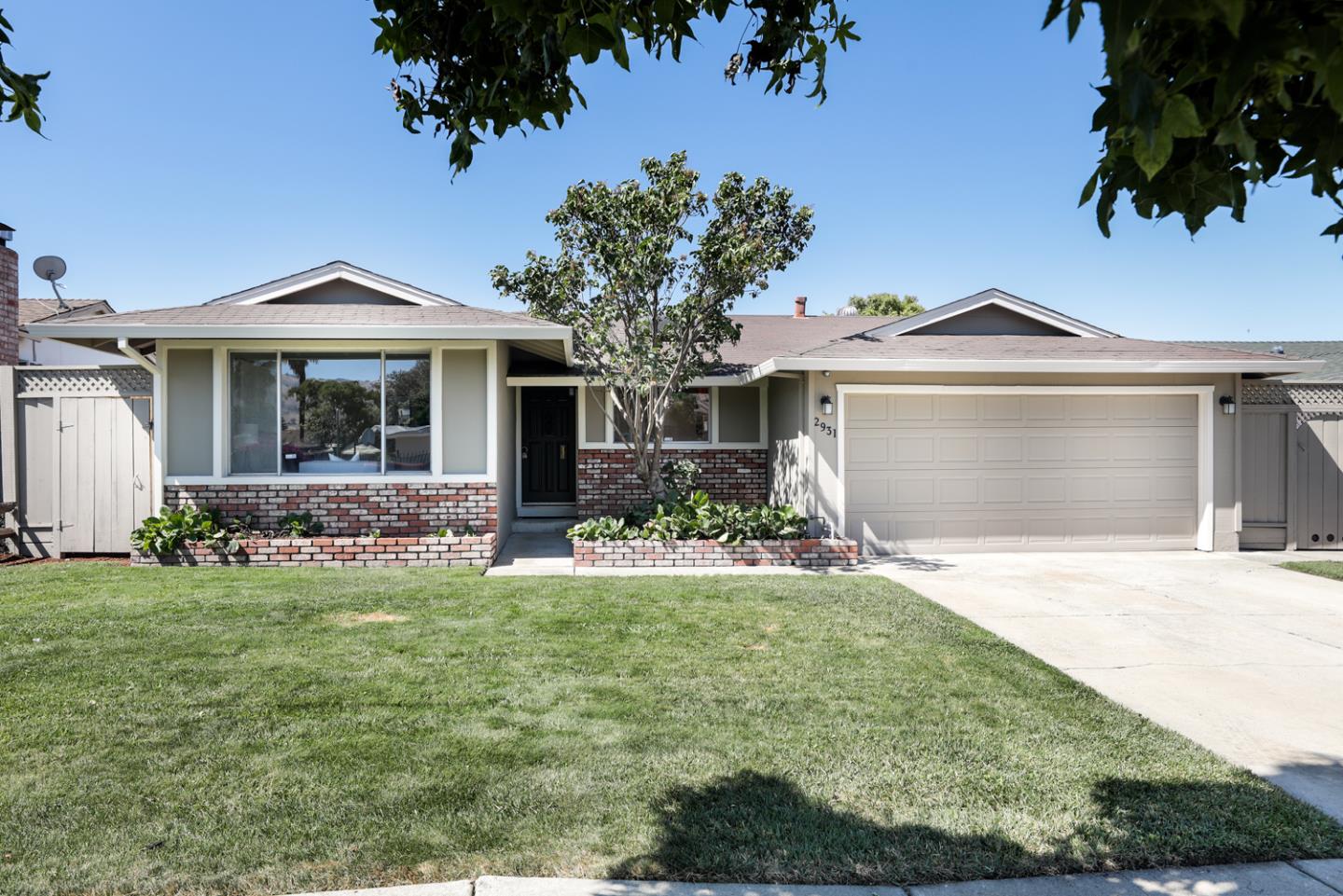 Detail Gallery Image 1 of 1 For 2931 Fairfax Ave, San Jose,  CA 95148 - 4 Beds | 2 Baths