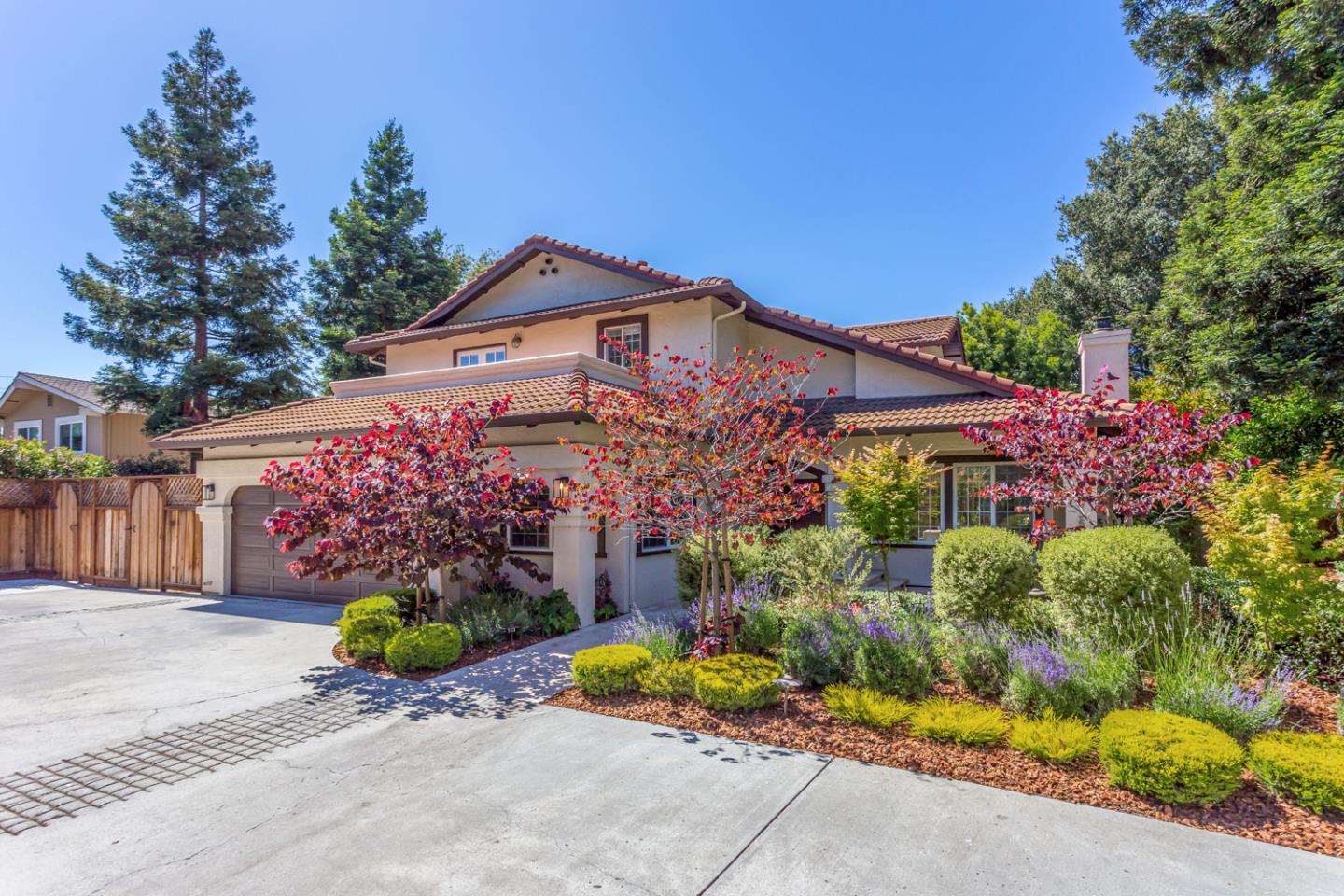 Detail Gallery Image 1 of 1 For 1635 Marymeade Ln, Los Altos,  CA 94024 - 5 Beds | 3 Baths