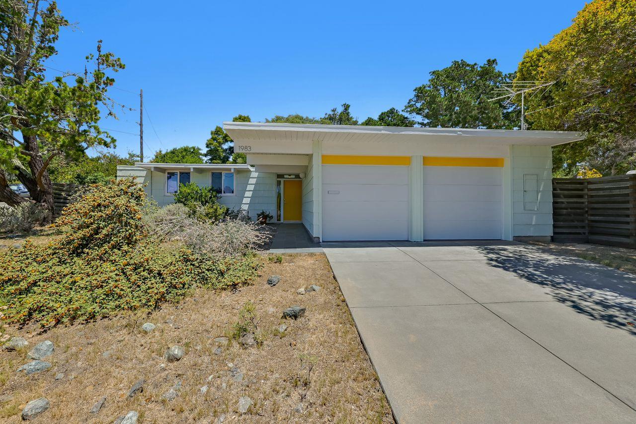 Detail Gallery Image 1 of 1 For 1983 Ticonderoga Dr, San Mateo,  CA 94402 - 3 Beds | 2 Baths