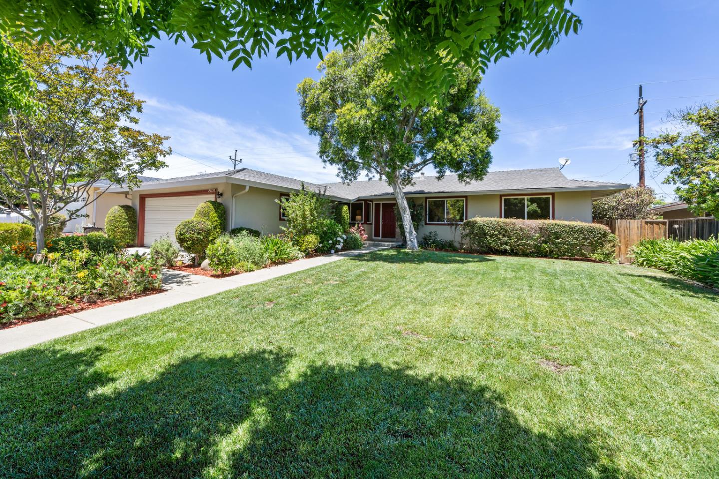 Detail Gallery Image 1 of 1 For 21739 Terrace Dr, Cupertino,  CA 95014 - 4 Beds | 2/1 Baths