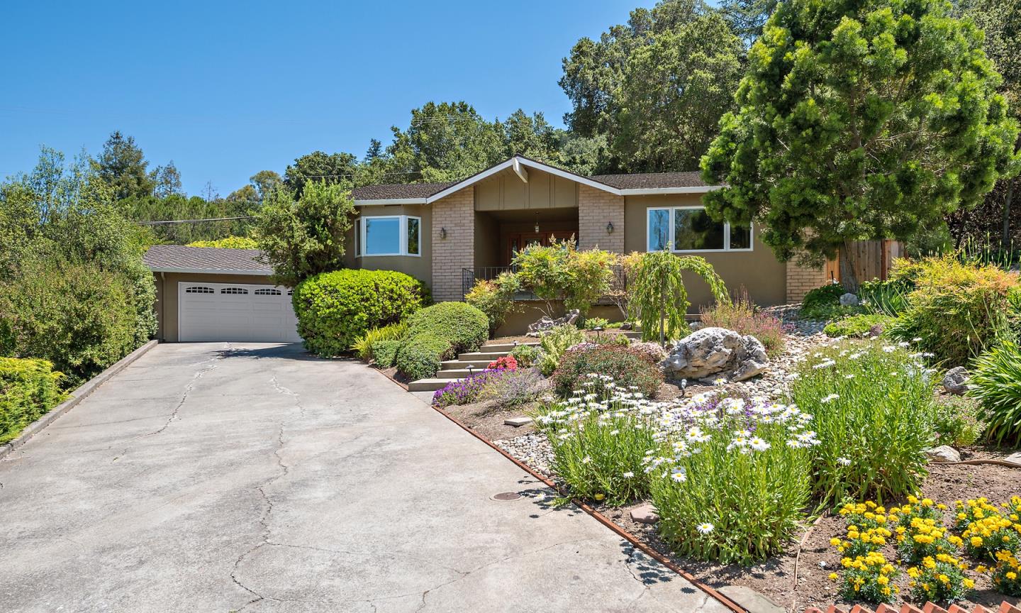 Detail Gallery Image 1 of 1 For 128 Sharon Ct, Los Gatos,  CA 95032 - 3 Beds | 2 Baths