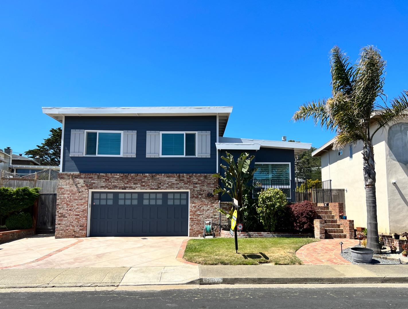 Detail Gallery Image 1 of 1 For 707 Serra Dr, South San Francisco,  CA 94080 - 3 Beds | 2 Baths