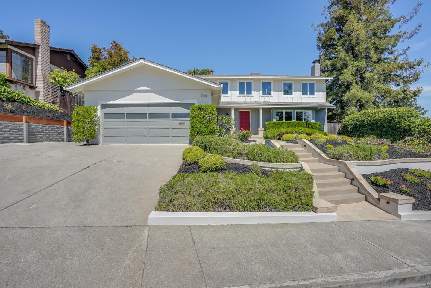 Detail Gallery Image 1 of 1 For 704 Murphy Dr, San Mateo,  CA 94402 - 5 Beds | 2/1 Baths