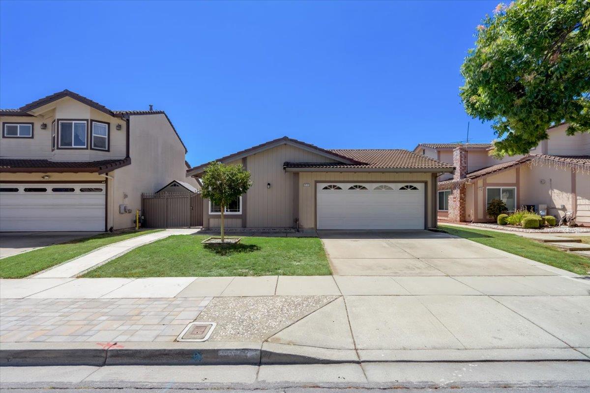 Detail Gallery Image 1 of 1 For 34183 Duke Ln, Fremont,  CA 94555 - 3 Beds | 2 Baths