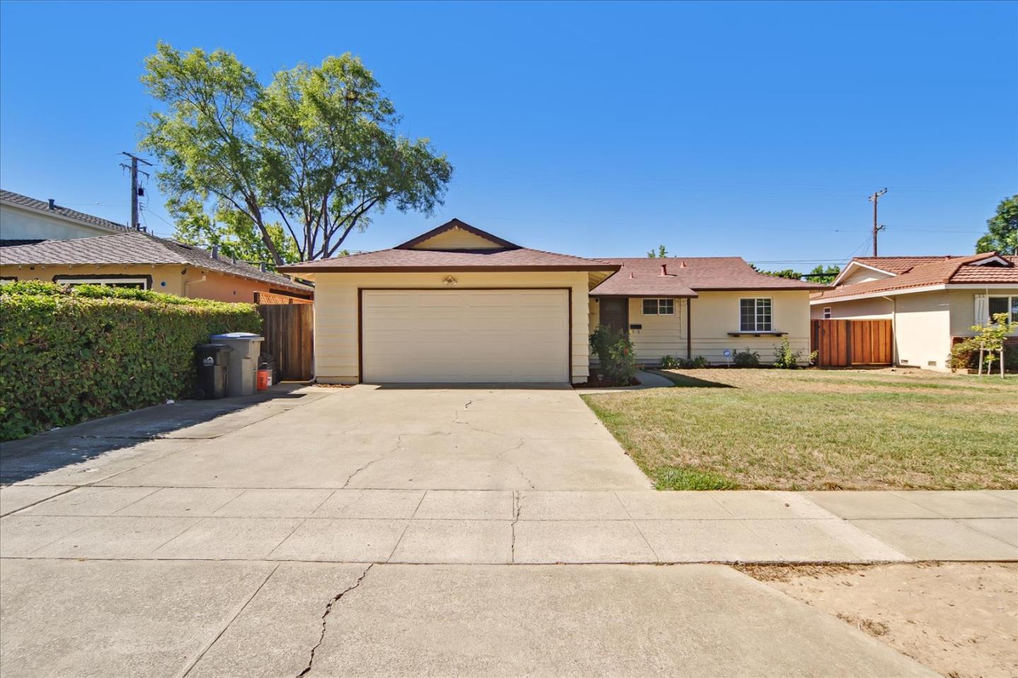 Detail Gallery Image 1 of 1 For 1847 Potrero Dr, San Jose,  CA 95124 - 3 Beds | 2 Baths