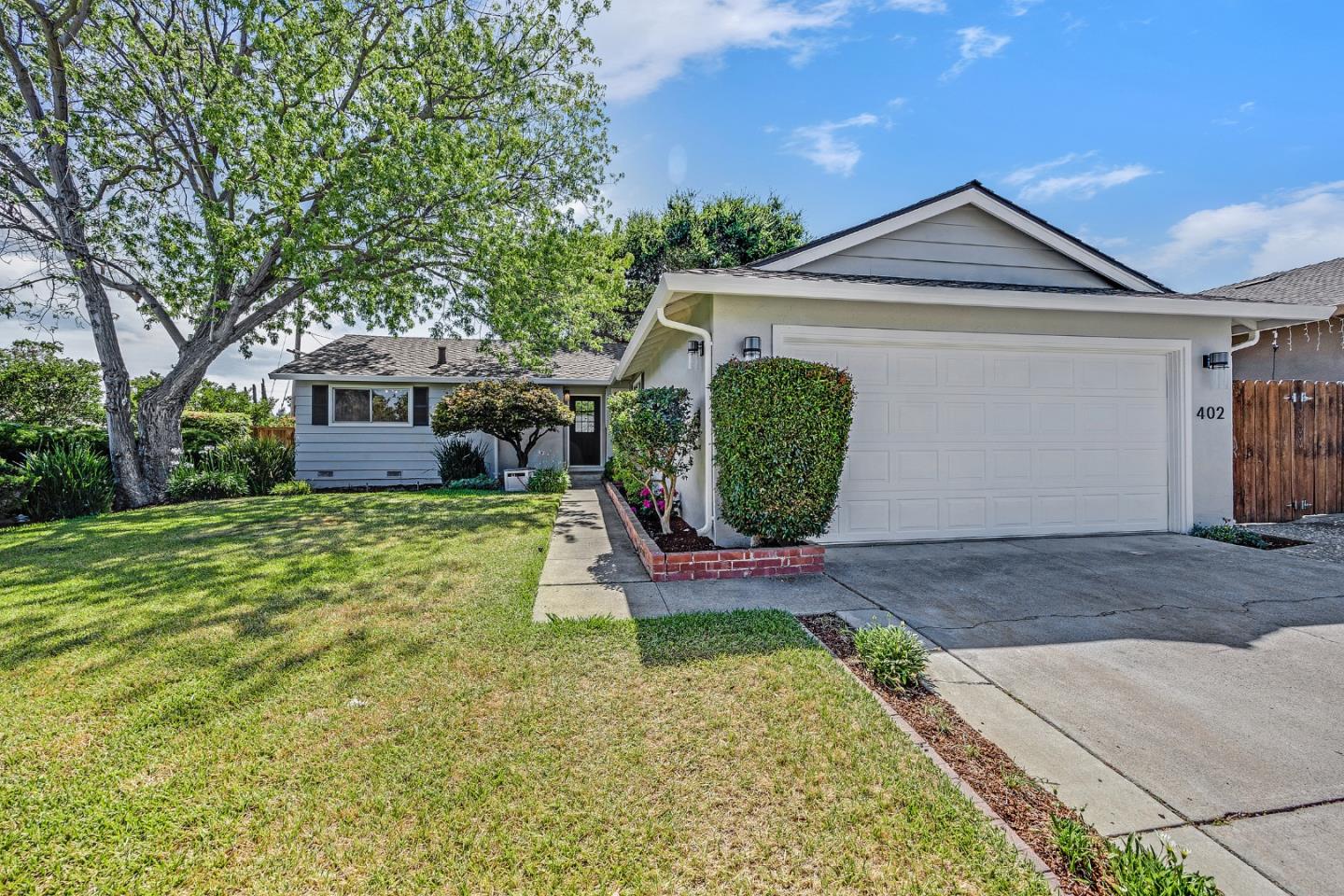 Detail Gallery Image 1 of 1 For 402 Casa Loma Ct, San Jose,  CA 95129 - 3 Beds | 2 Baths