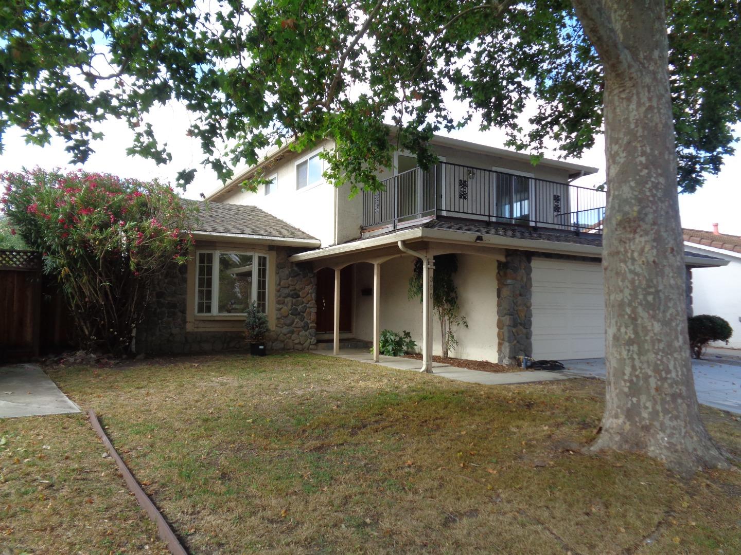 Detail Gallery Image 1 of 1 For 390 Los Pinos Way, San Jose,  CA 95123 - 4 Beds | 2/1 Baths