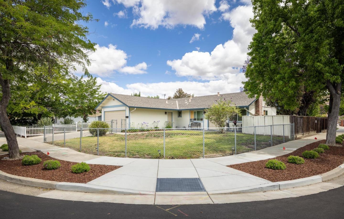 Detail Gallery Image 1 of 1 For 1405 Strauss Way, San Jose,  CA 95132 - 4 Beds | 1/1 Baths