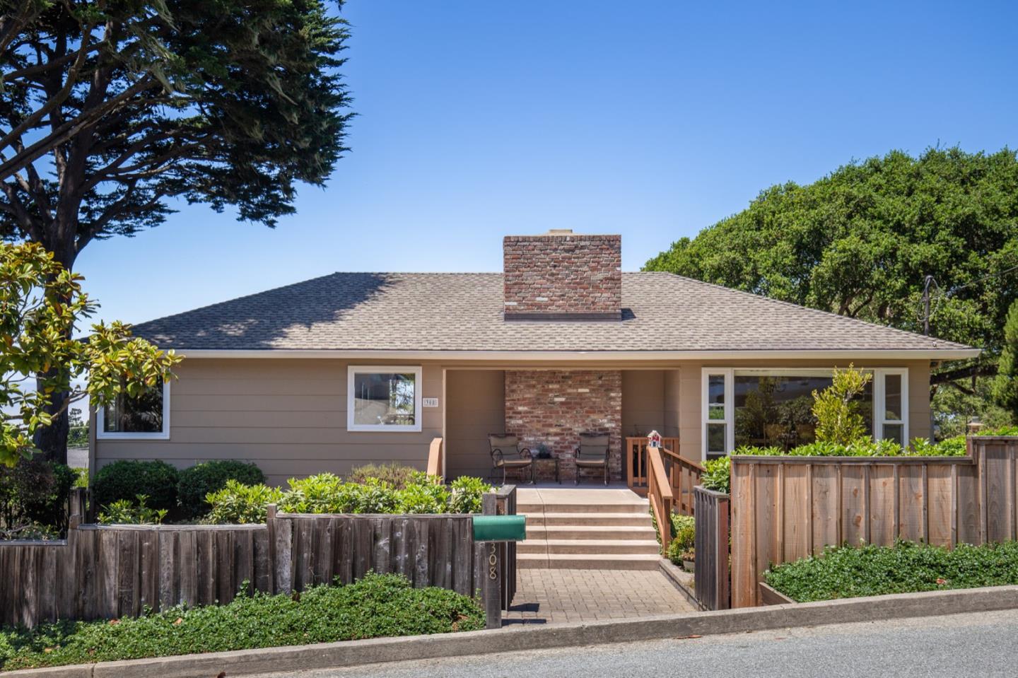 Detail Gallery Image 1 of 1 For 308 Bishop Ave, Pacific Grove,  CA 93950 - 4 Beds | 2 Baths