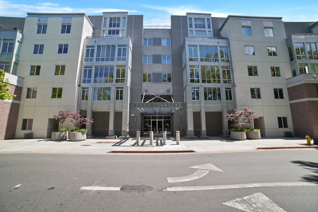 Detail Gallery Image 1 of 1 For 46 W Julian St #406,  San Jose,  CA 95110 - 2 Beds | 2 Baths