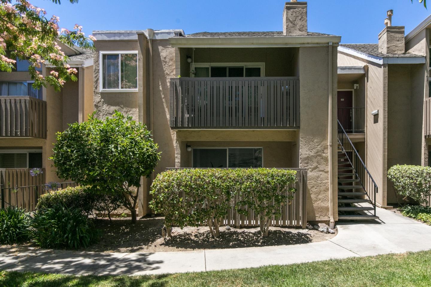 Detail Gallery Image 1 of 1 For 1485 De Rose Way #119,  San Jose,  CA 95126 - 2 Beds | 2 Baths