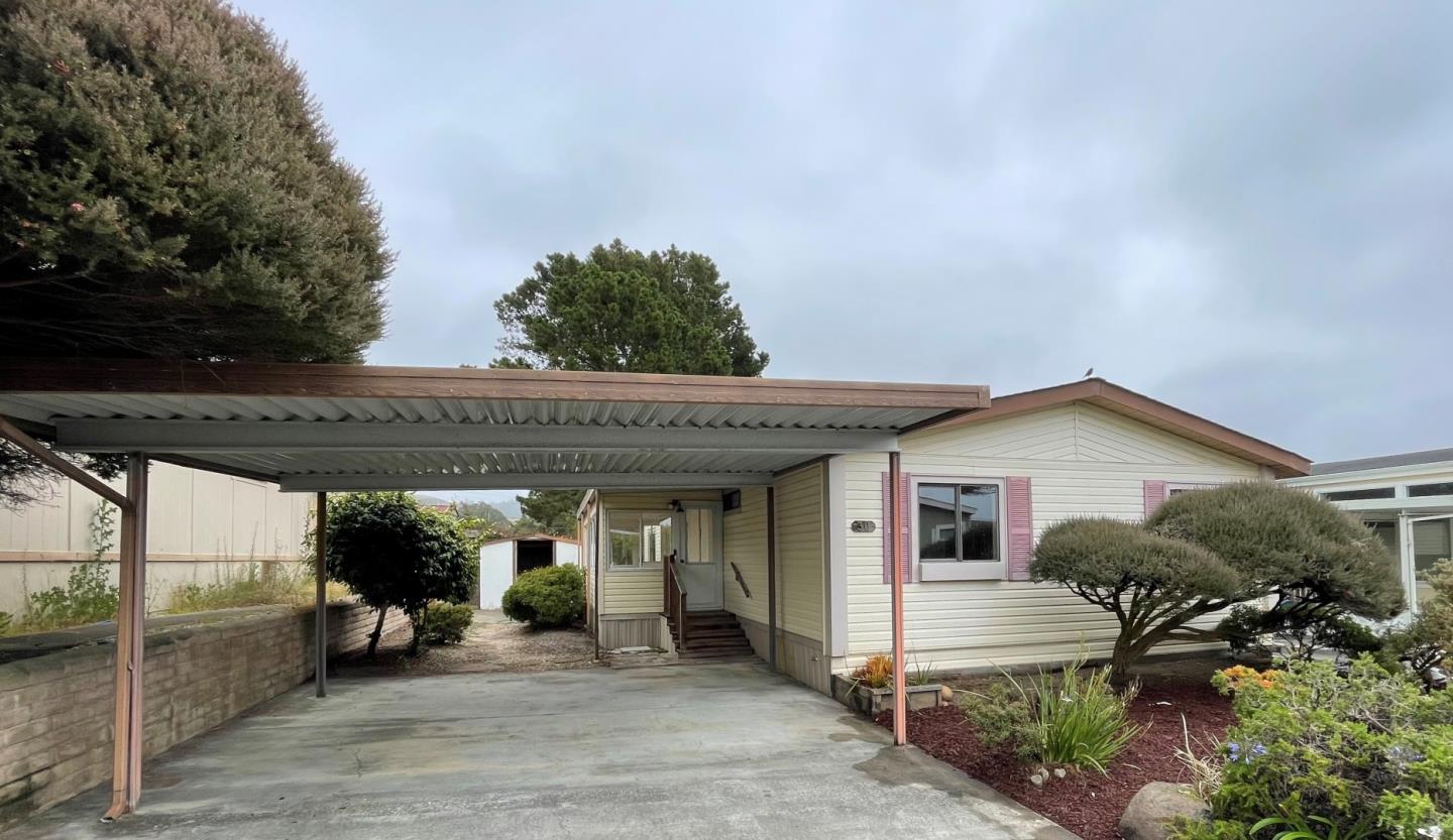 Detail Gallery Image 1 of 1 For 30 Canada Cove Ave #30,  Half Moon Bay,  CA 94019 - 2 Beds | 2 Baths