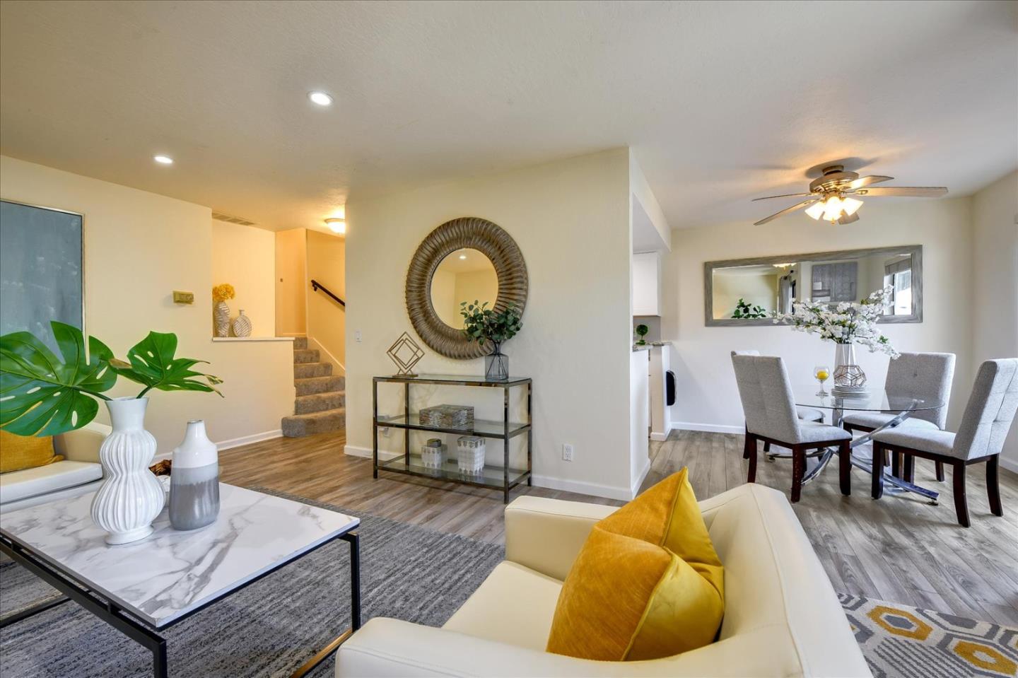 Detail Gallery Image 1 of 1 For 893 Cherry Creek Cir, San Jose,  CA 95126 - 2 Beds | 2 Baths