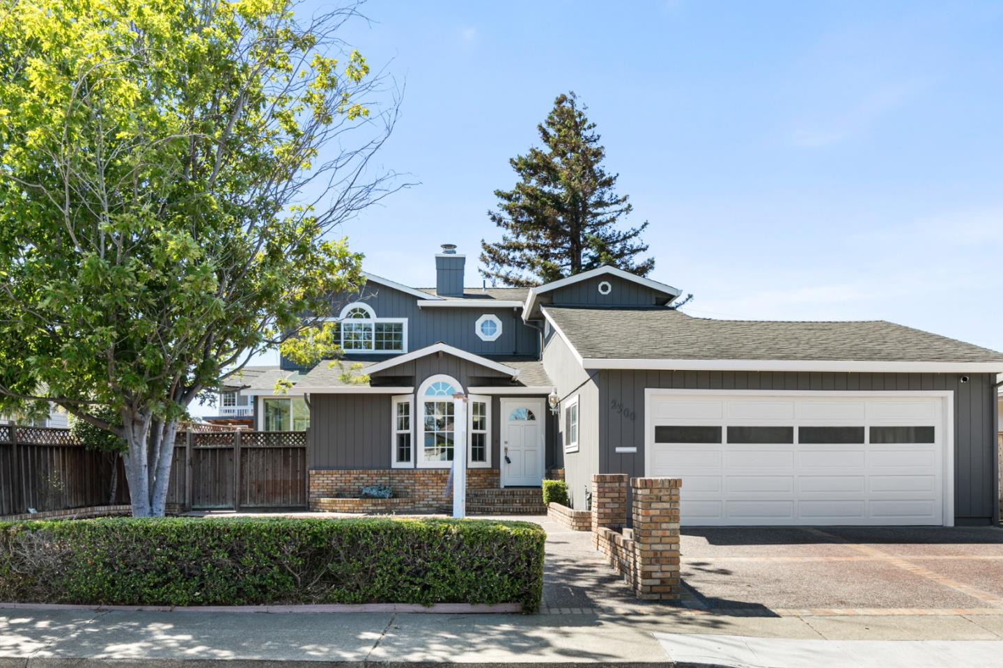 Detail Gallery Image 1 of 1 For 2300 Kehoe Ave, San Mateo,  CA 94403 - 4 Beds | 3 Baths