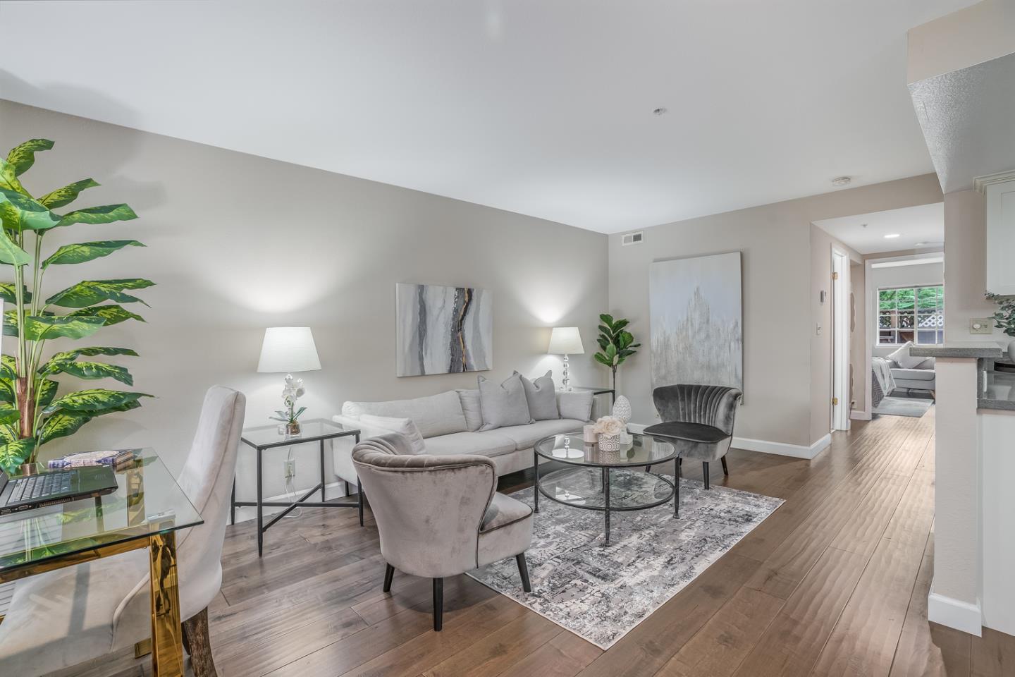 Detail Gallery Image 1 of 1 For 1721 California St #5,  Mountain View,  CA 94041 - 2 Beds | 2 Baths