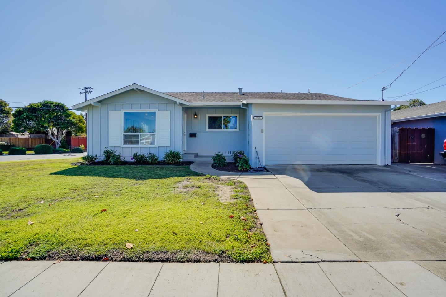 Detail Gallery Image 1 of 1 For 5726 Lafayette Ave, Newark,  CA 94560 - 3 Beds | 2 Baths