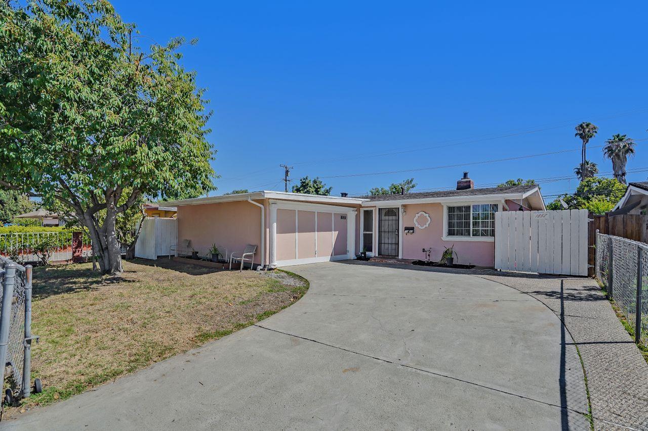 Detail Gallery Image 1 of 1 For 1852 Lanai Ave, San Jose,  CA 95122 - 3 Beds | 2 Baths