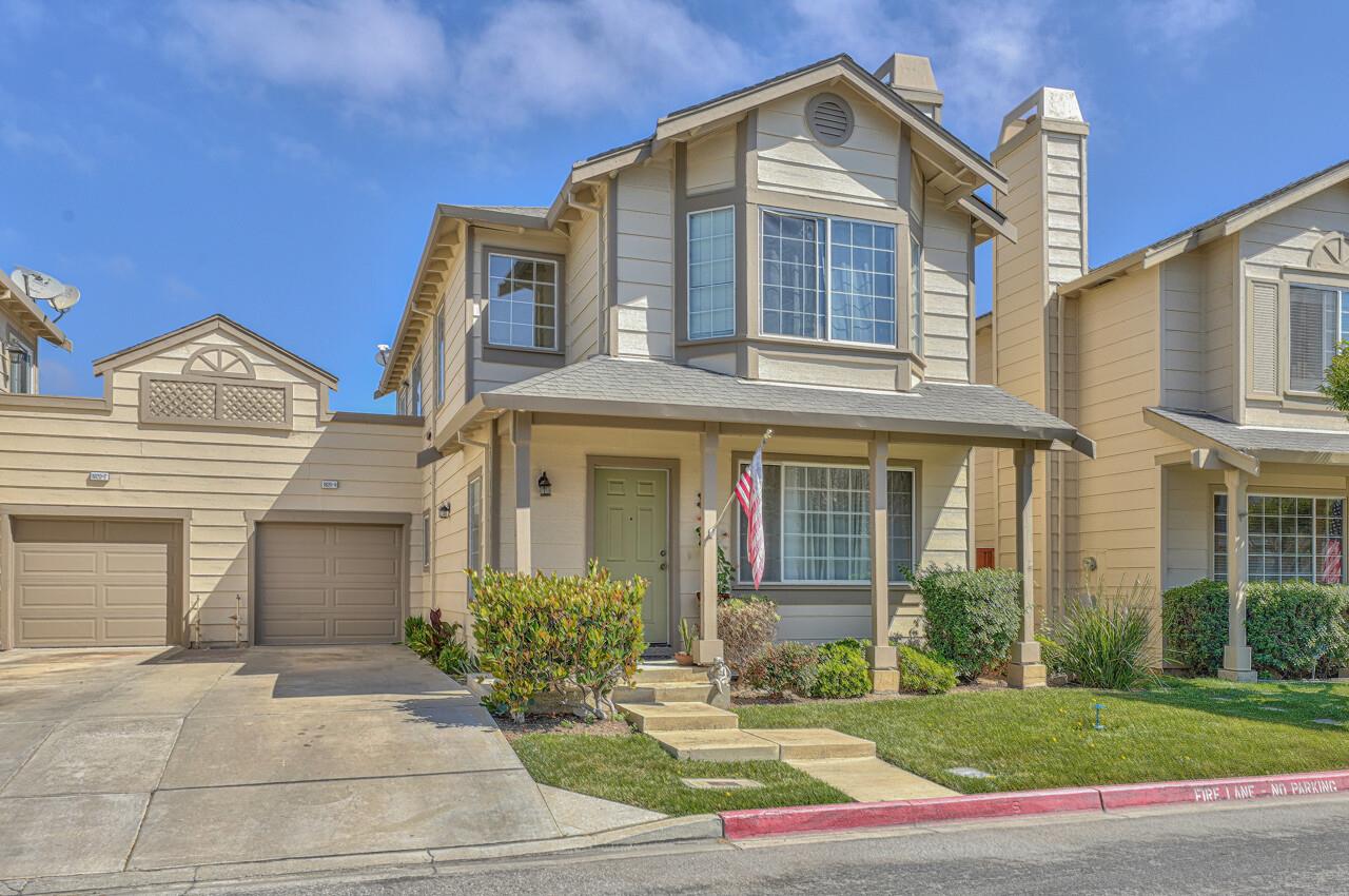 Detail Gallery Image 1 of 1 For 1920 Constitution Blvd #9,  Salinas,  CA 93905 - 3 Beds | 2/1 Baths