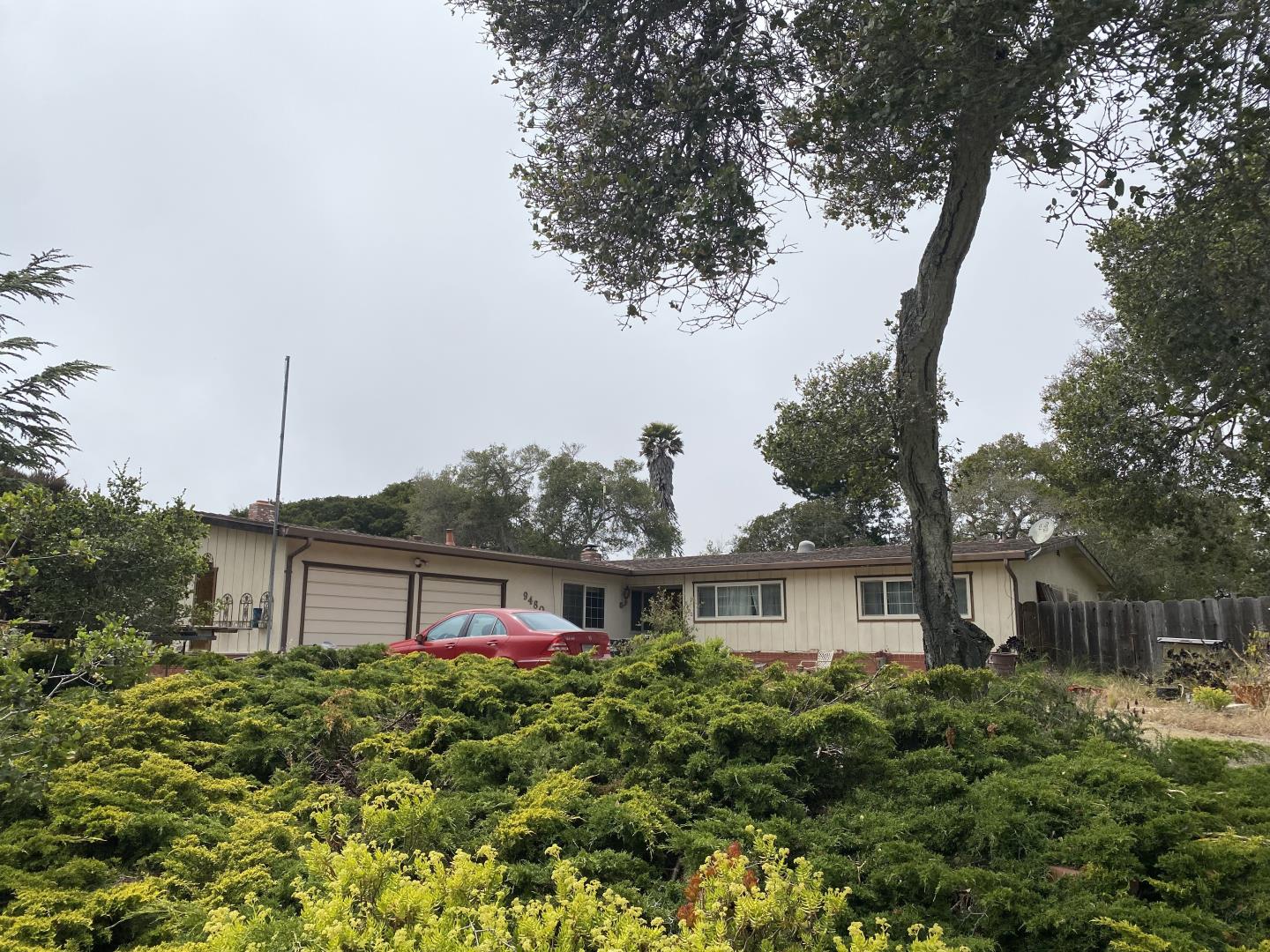 Detail Gallery Image 1 of 1 For 9480 S Century Oak Rd, Salinas,  CA 93907 - 3 Beds | 2 Baths