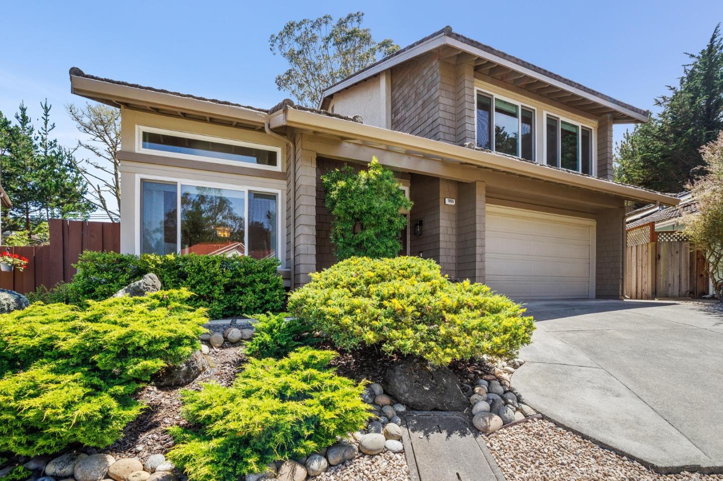 Detail Gallery Image 1 of 1 For 1900 Spyglass Dr, San Bruno,  CA 94066 - 4 Beds | 2/1 Baths