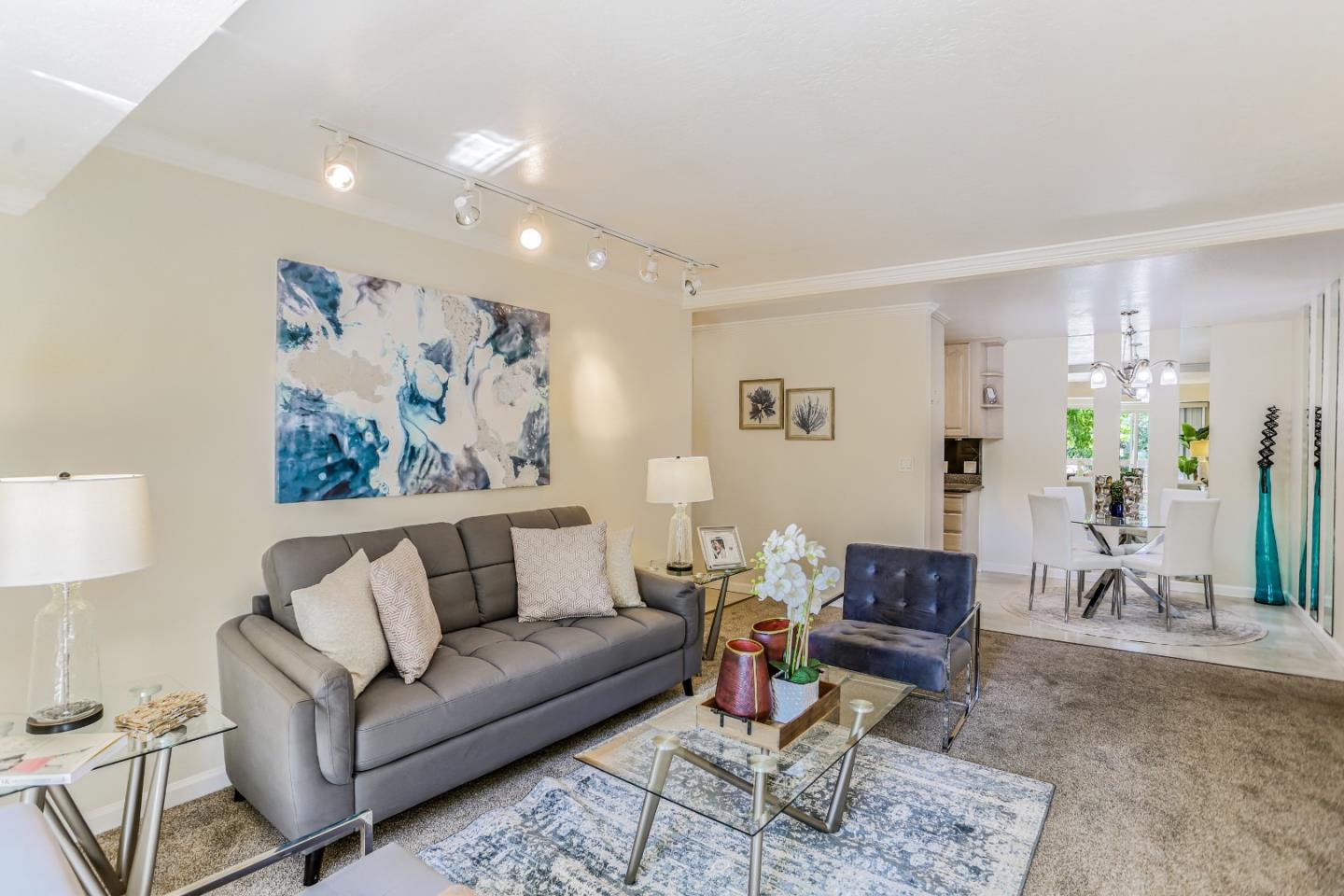 Detail Gallery Image 1 of 1 For 292 Tradewinds Dr #8,  San Jose,  CA 95123 - 1 Beds | 1 Baths