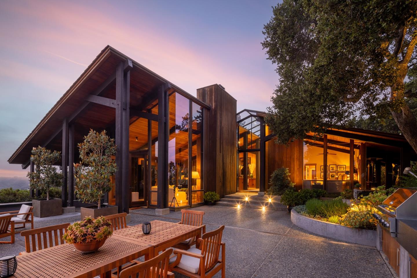 Detail Gallery Image 1 of 1 For 49 Encina Dr, Carmel Valley,  CA 93924 - 5 Beds | 4/1 Baths