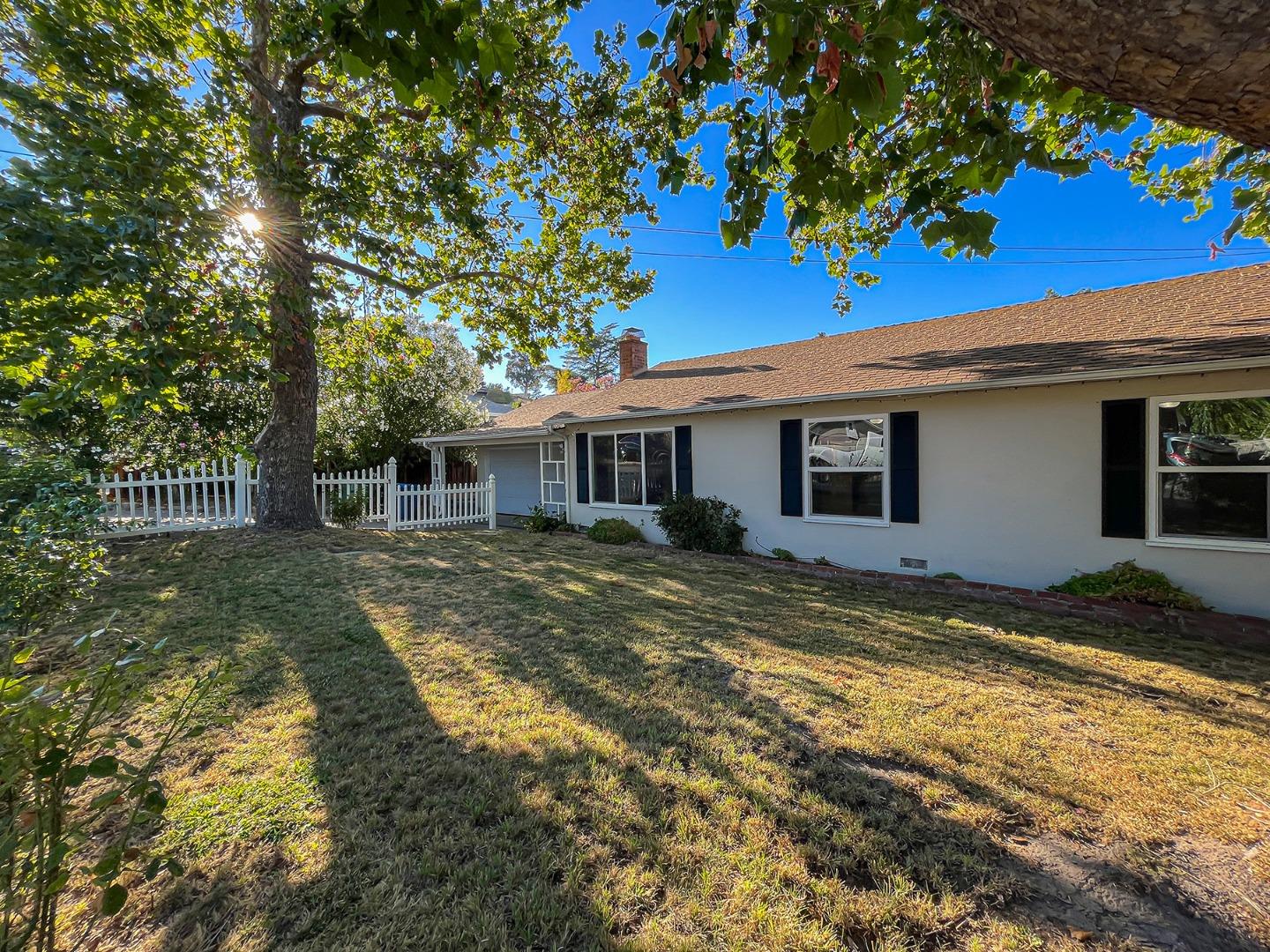 Detail Gallery Image 1 of 1 For 50 Adak Ct, Walnut Creek,  CA 94597 - 3 Beds | 1 Baths